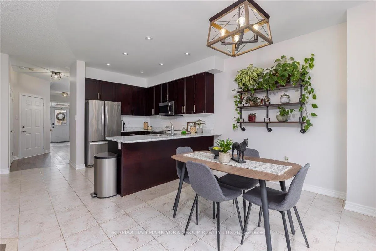 Photo 7 of 39 Prosser Crescent, Georgina, Sutton & Jackson's Point — HOMEH