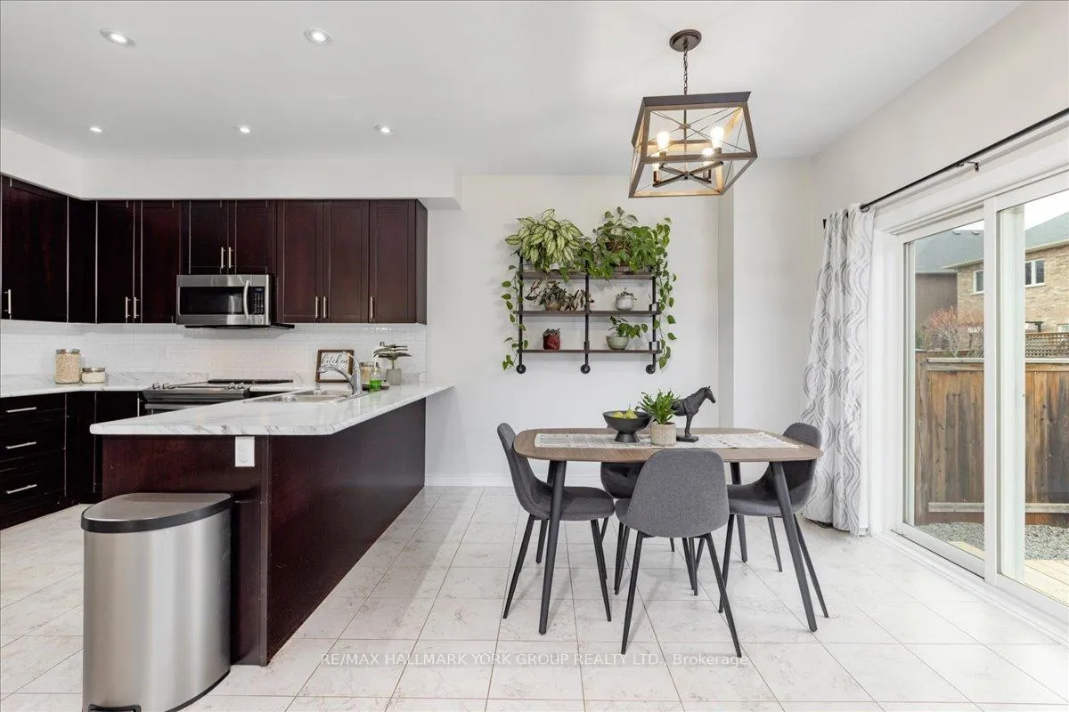 Photo 9 of 39 Prosser Crescent, Georgina, Sutton & Jackson's Point — HOMEH