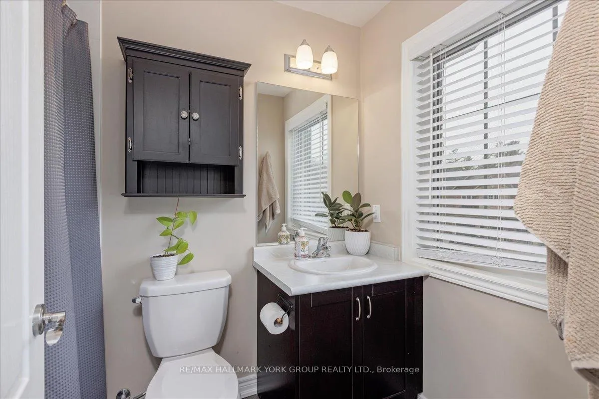 Photo 28 of 39 Prosser Crescent, Georgina, Sutton & Jackson's Point — HOMEH