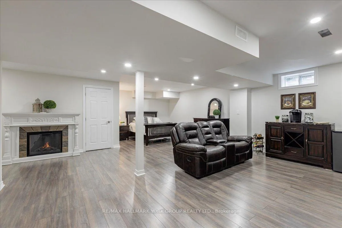 Photo 35 of 39 Prosser Crescent, Georgina, Sutton & Jackson's Point — HOMEH