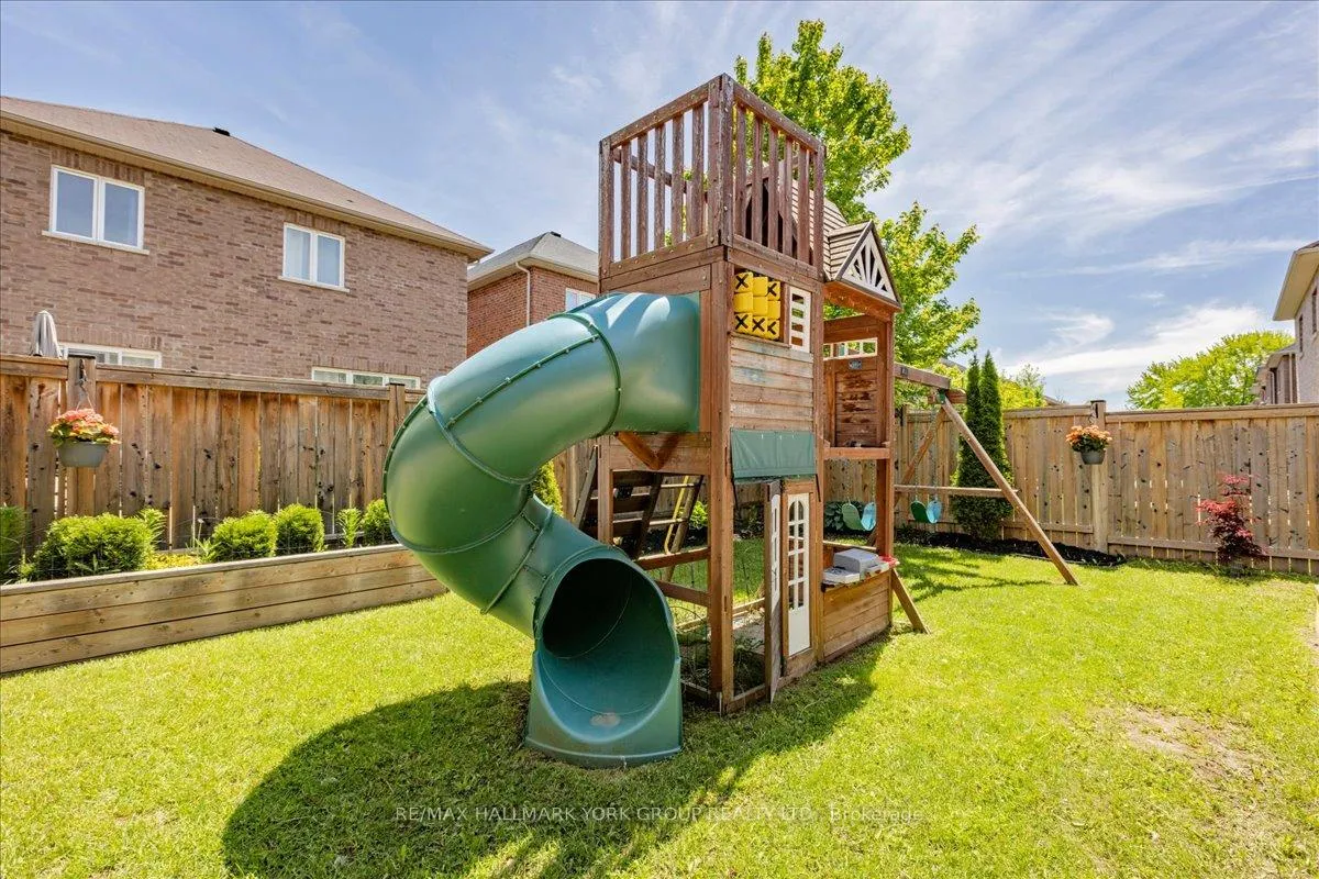 Photo 42 of 39 Prosser Crescent, Georgina, Sutton & Jackson's Point — HOMEH
