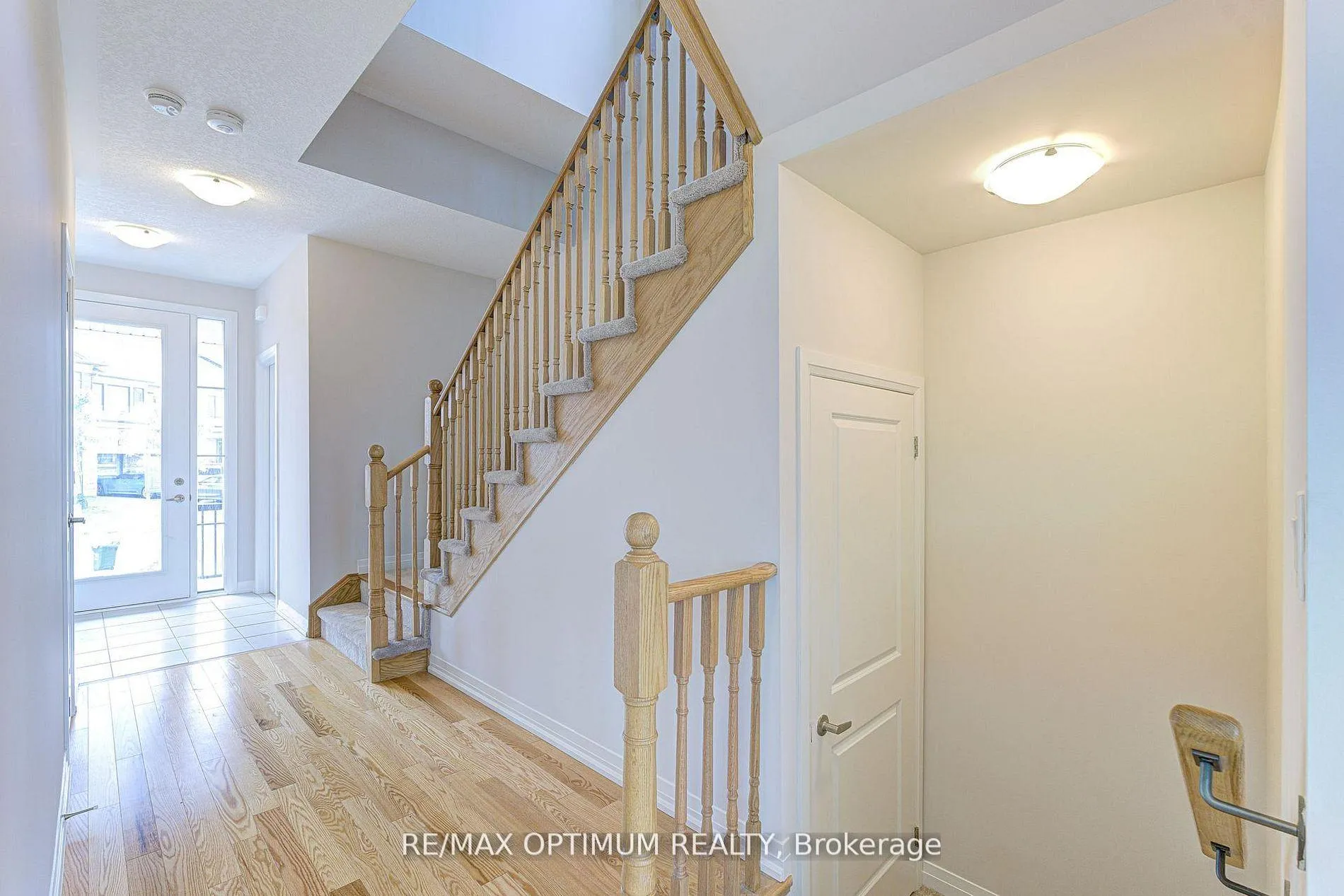 Photo 5 of Unit (Main & Second), 72 Blacklock Street, Cambridge, Westview — HOMEH