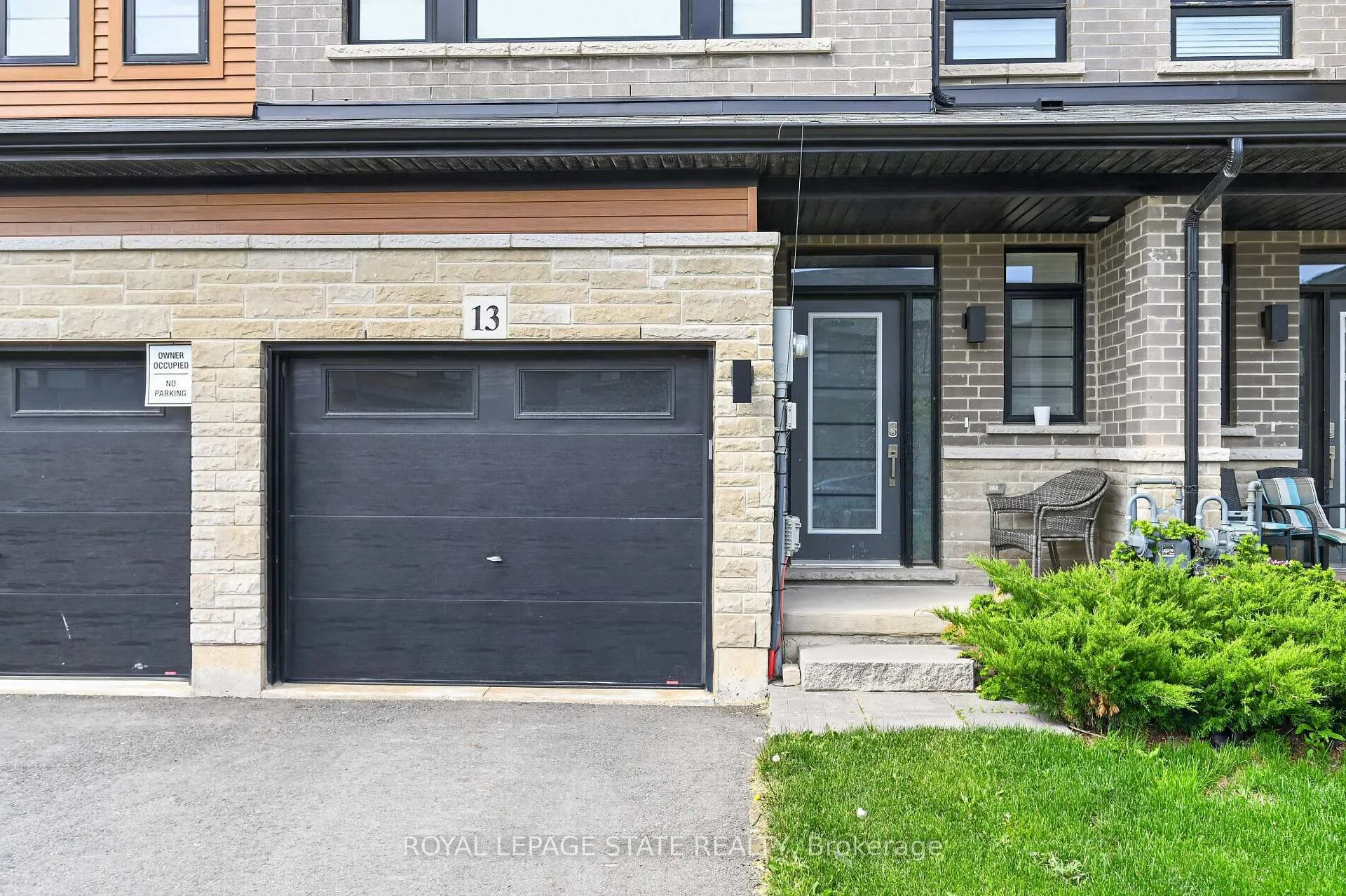 Photo 3 of 13 June Callwood Way, Brantford — HOMEH