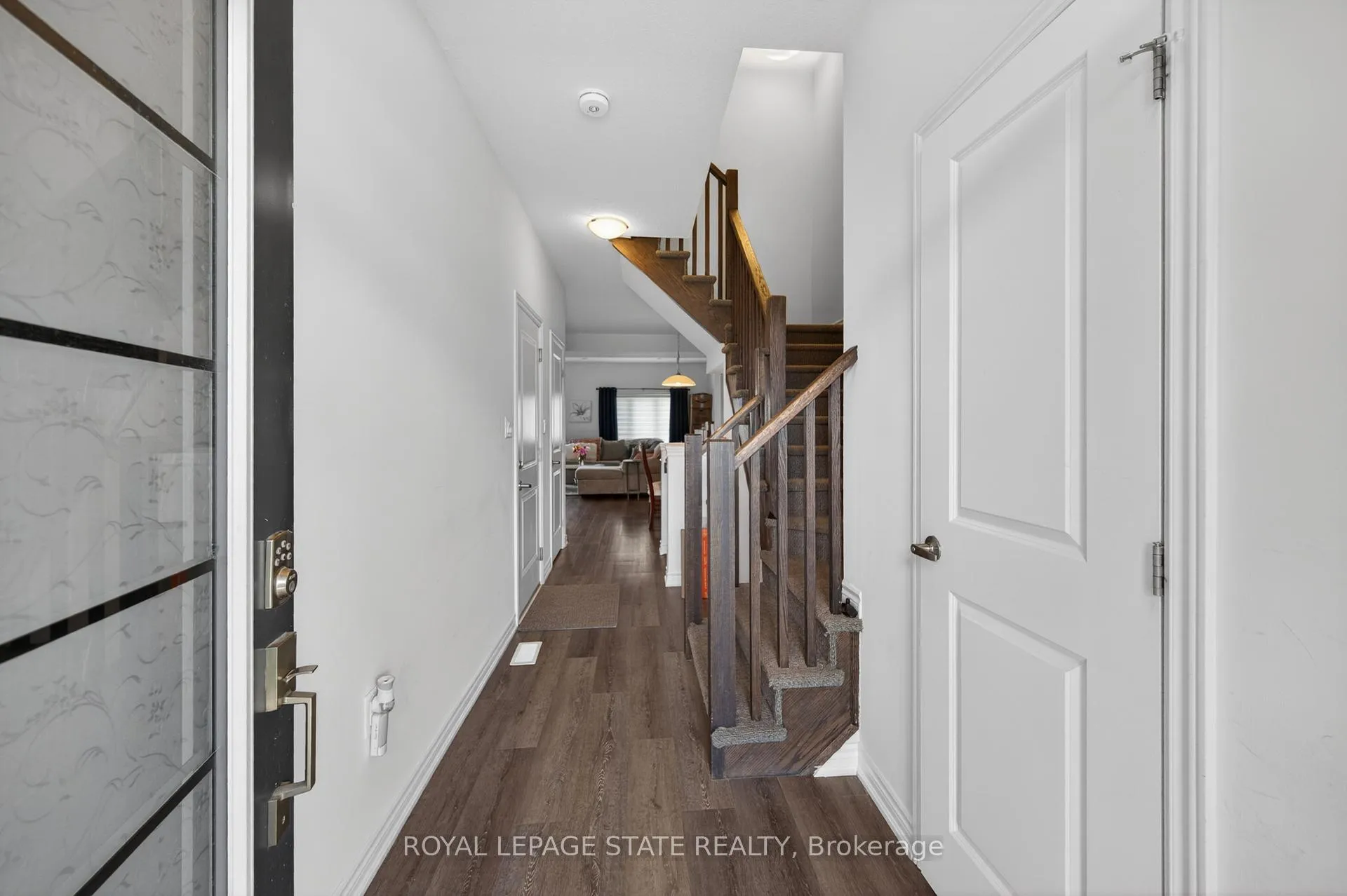Photo 5 of 13 June Callwood Way, Brantford — HOMEH