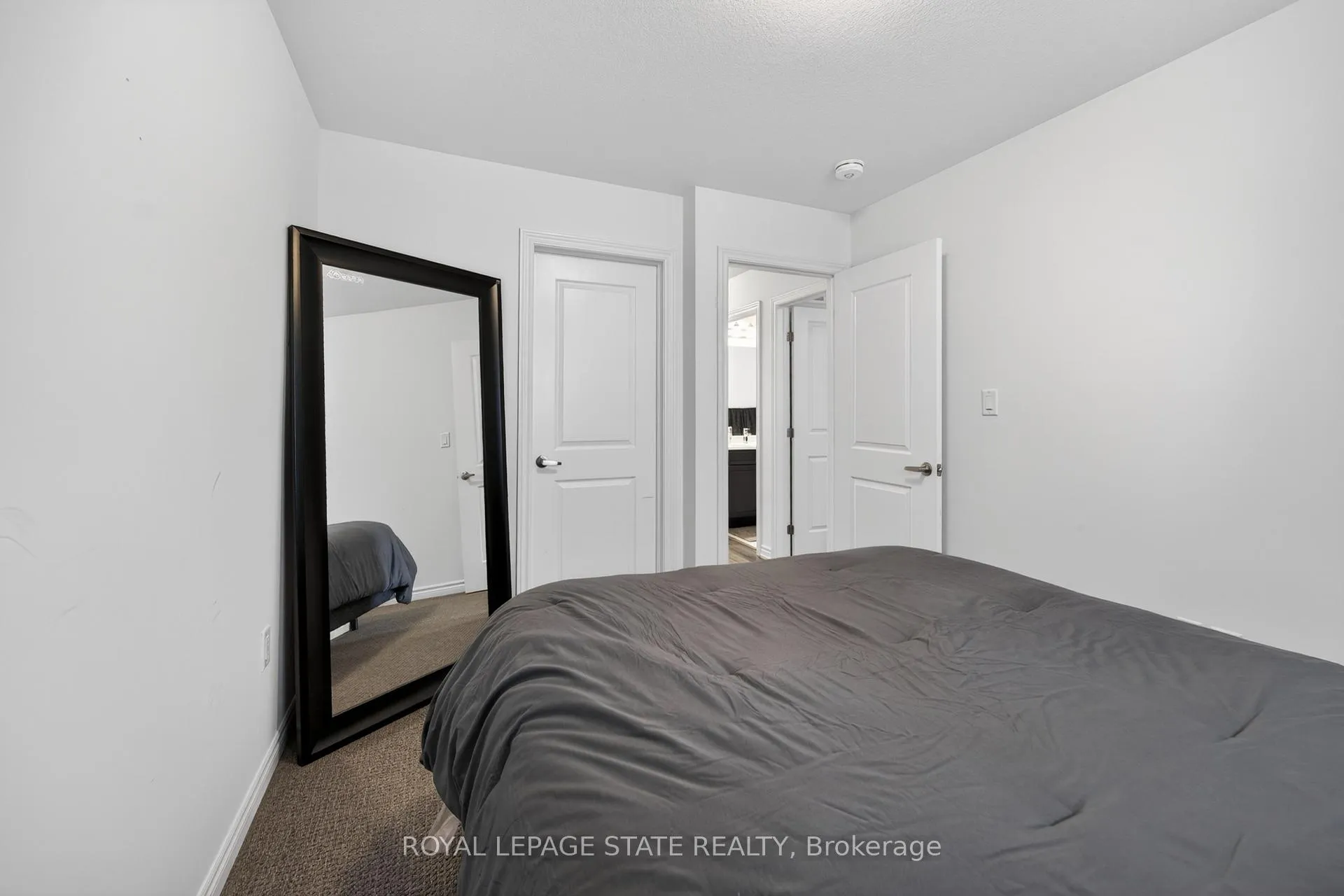 Photo 35 of 13 June Callwood Way, Brantford — HOMEH