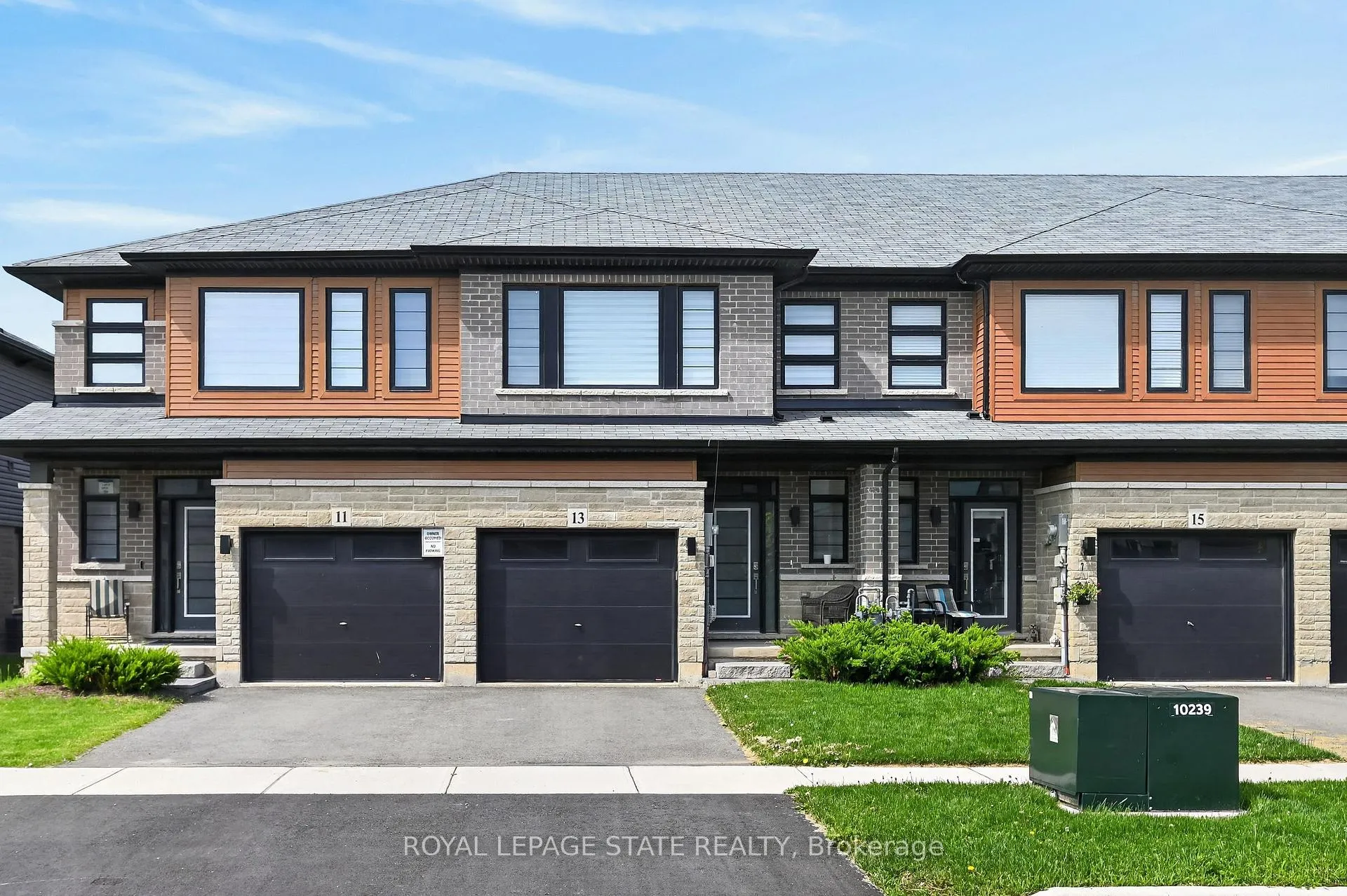 Photo 43 of 13 June Callwood Way, Brantford — HOMEH