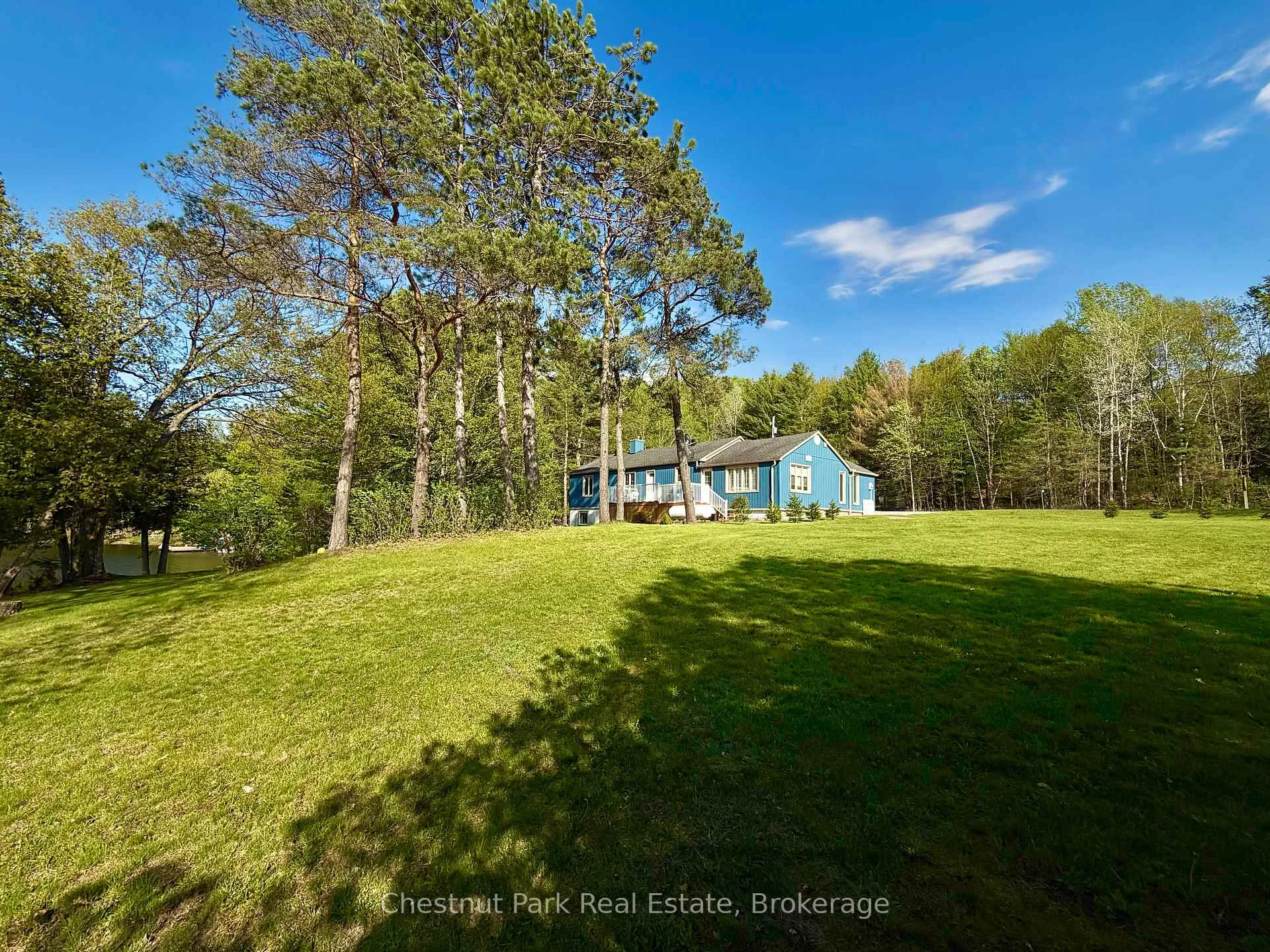 Photo 2 of 9211 118 Highway, Minden Hills, Minden — HOMEH