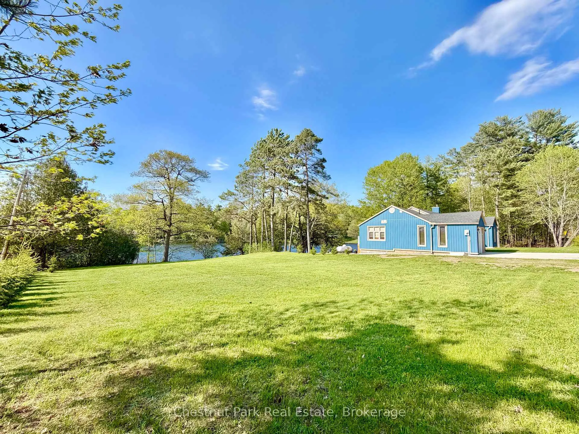Photo 3 of 9211 118 Highway, Minden Hills, Minden — HOMEH