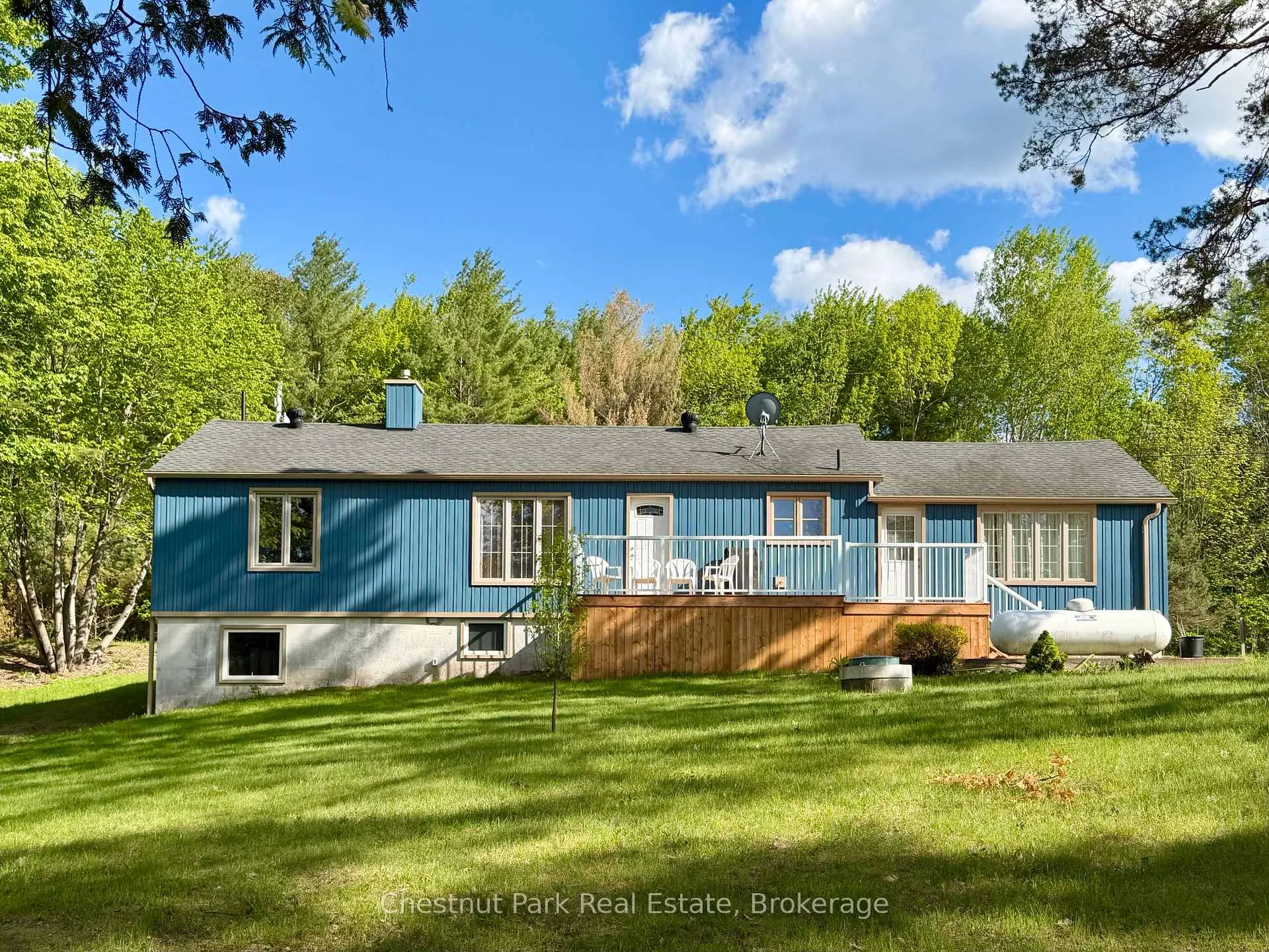 Photo 5 of 9211 118 Highway, Minden Hills, Minden — HOMEH