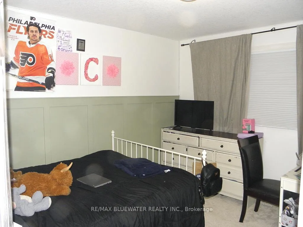 Photo 21 of 95 Deborah Drive, Strathroy-Caradoc, NE — HOMEH