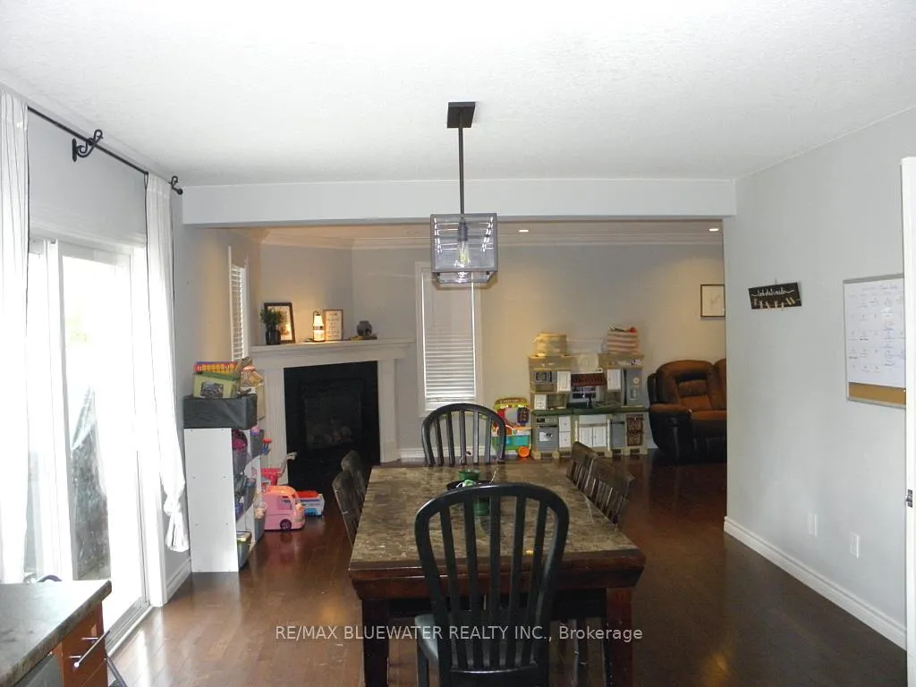 Photo 15 of 95 Deborah Drive, Strathroy-Caradoc, NE — HOMEH