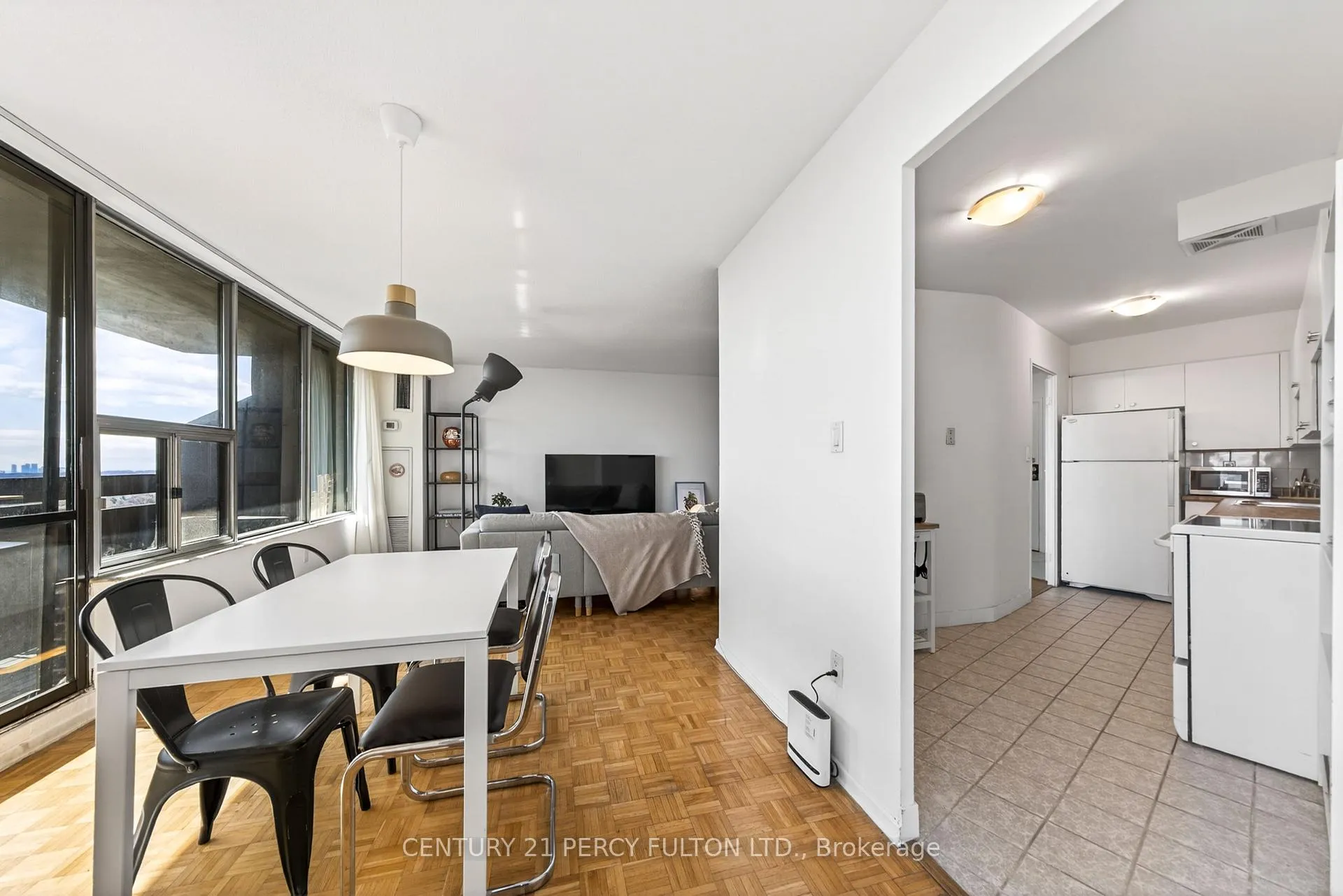 Photo 15 of Unit PH 12, 11 Wincott Drive, Etobicoke, Kingsview Village-The Westway — HOMEH