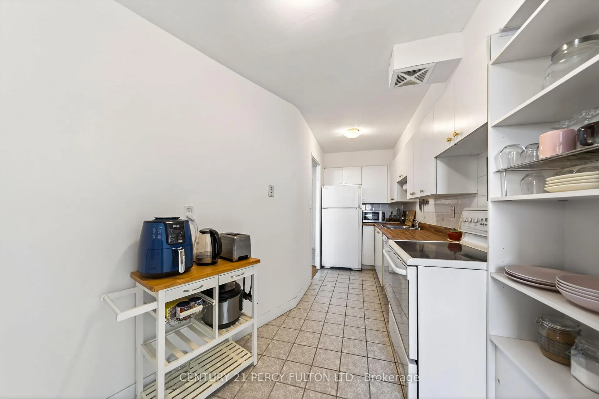 Photo 18 of Unit PH 12, 11 Wincott Drive, Etobicoke, Kingsview Village-The Westway — HOMEH