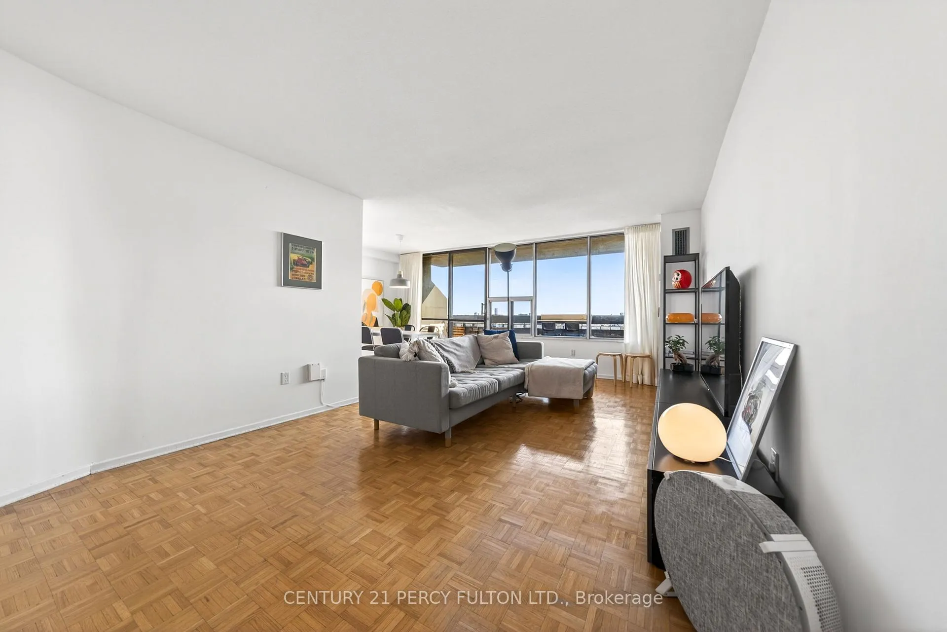 Photo 25 of Unit PH 12, 11 Wincott Drive, Etobicoke, Kingsview Village-The Westway — HOMEH