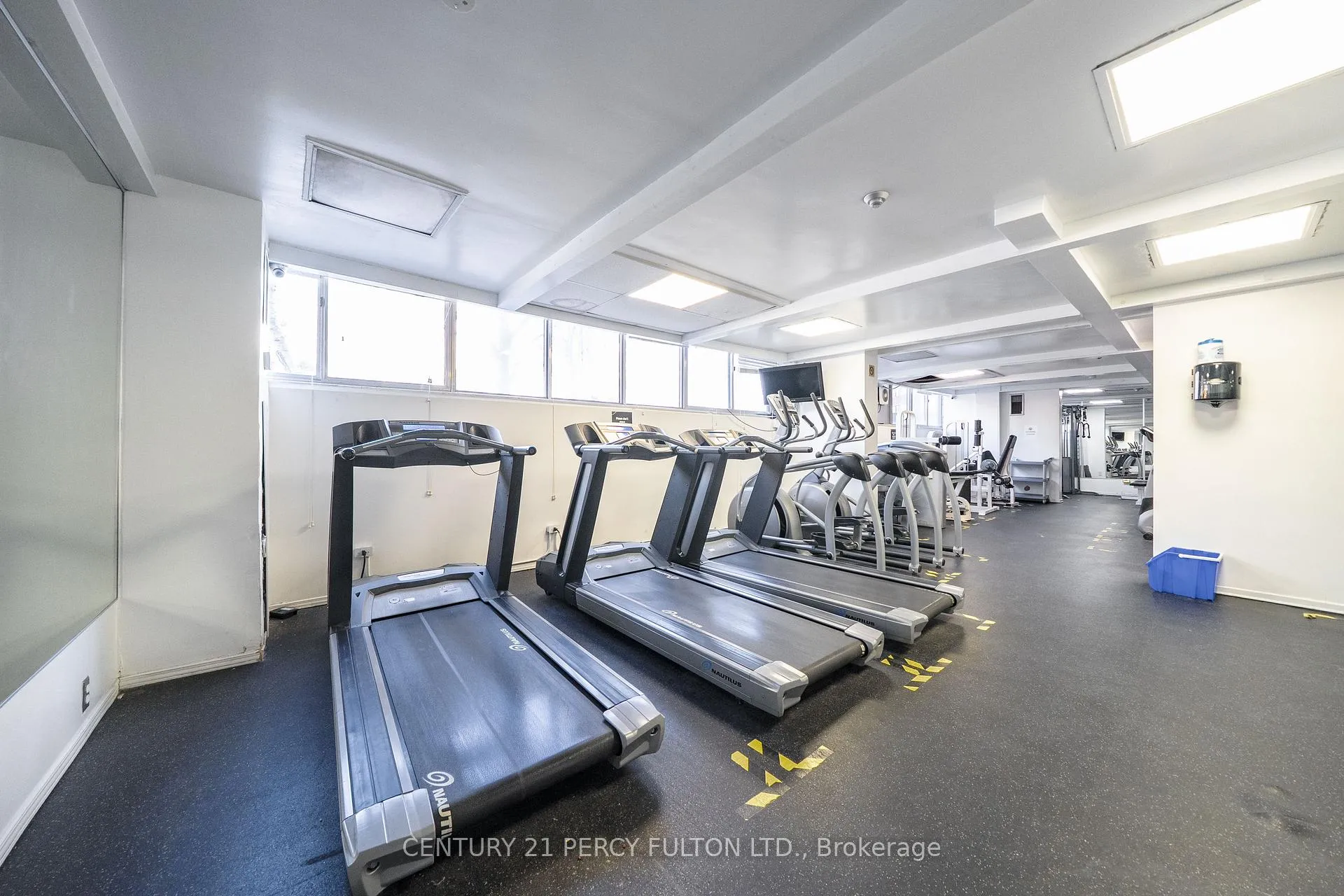 Photo 27 of Unit PH 12, 11 Wincott Drive, Etobicoke, Kingsview Village-The Westway — HOMEH