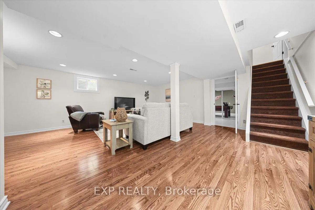 Photo 30 of 85 Teevens Drive, Ottawa, Barrhaven - Pheasant Run — HOMEH