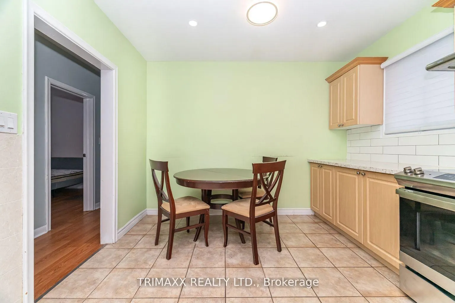 Photo 8 of 60 Parkdale Drive, Thorold, Thorold Downtown — HOMEH