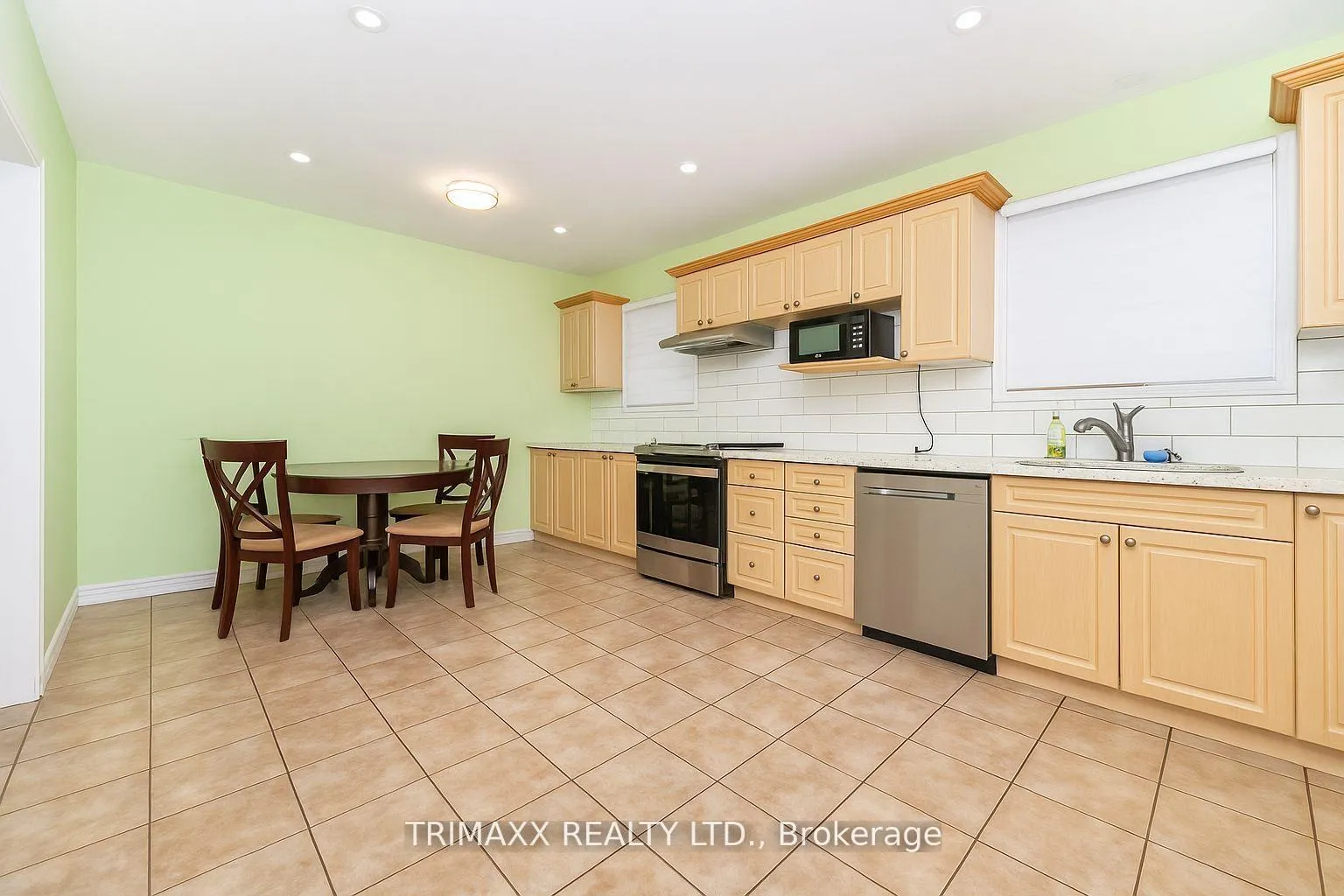 Photo 9 of 60 Parkdale Drive, Thorold, Thorold Downtown — HOMEH