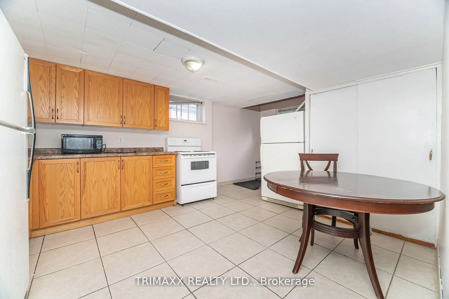 Photo 22 of 60 Parkdale Drive, Thorold, Thorold Downtown — HOMEH