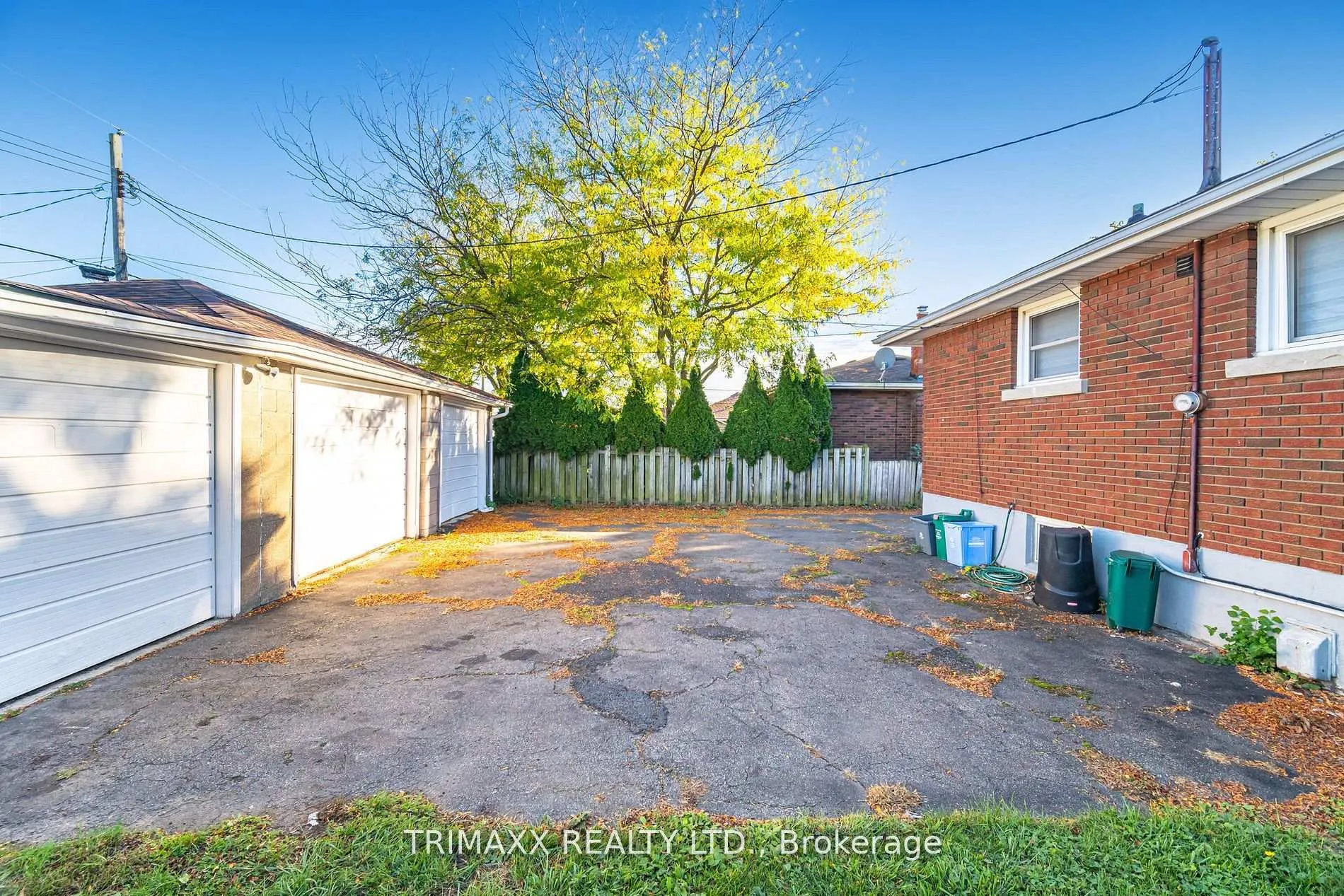 Photo 28 of 60 Parkdale Drive, Thorold, Thorold Downtown — HOMEH