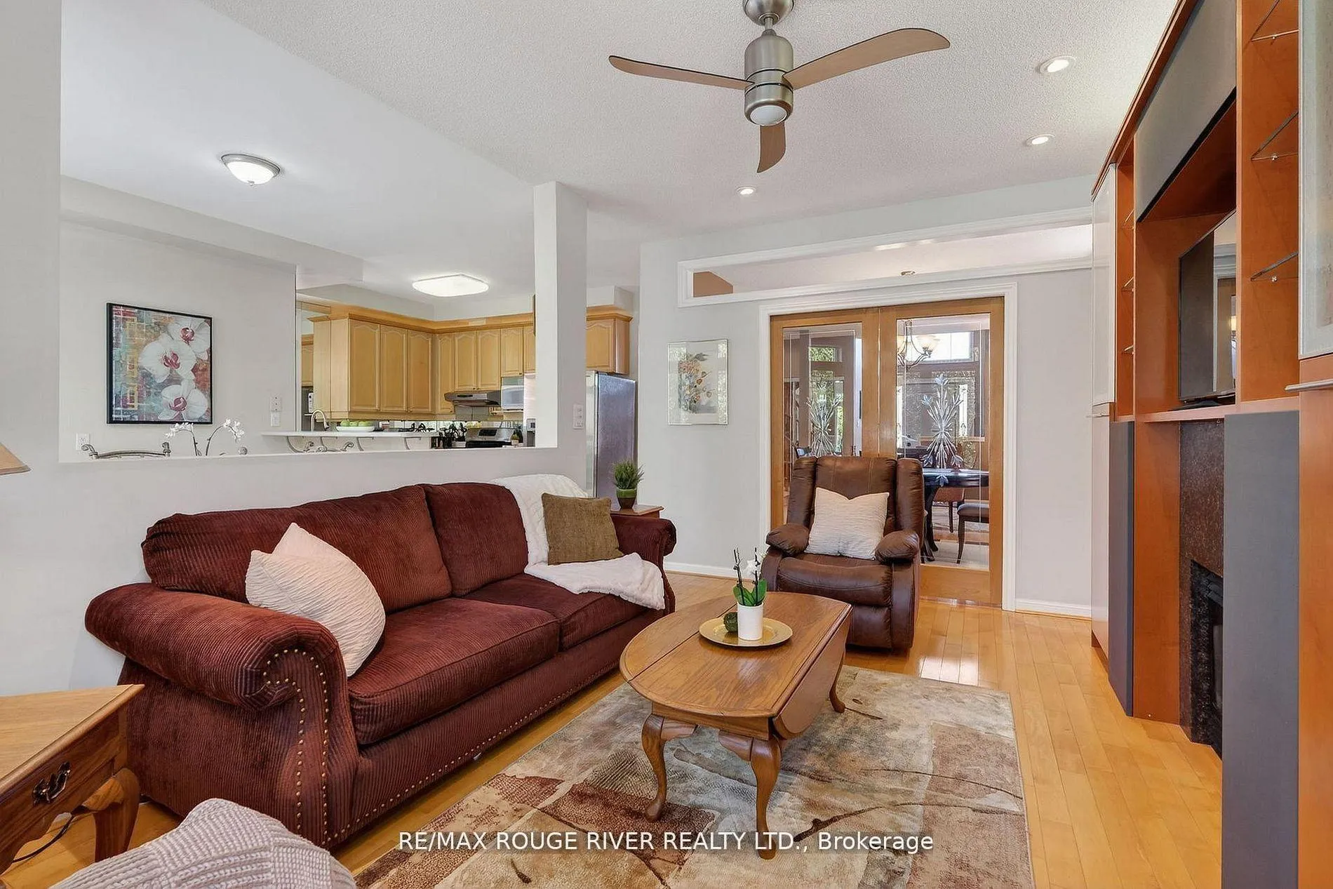 Photo 17 of 461 Summerpark Crescent, Pickering, Amberlea — HOMEH