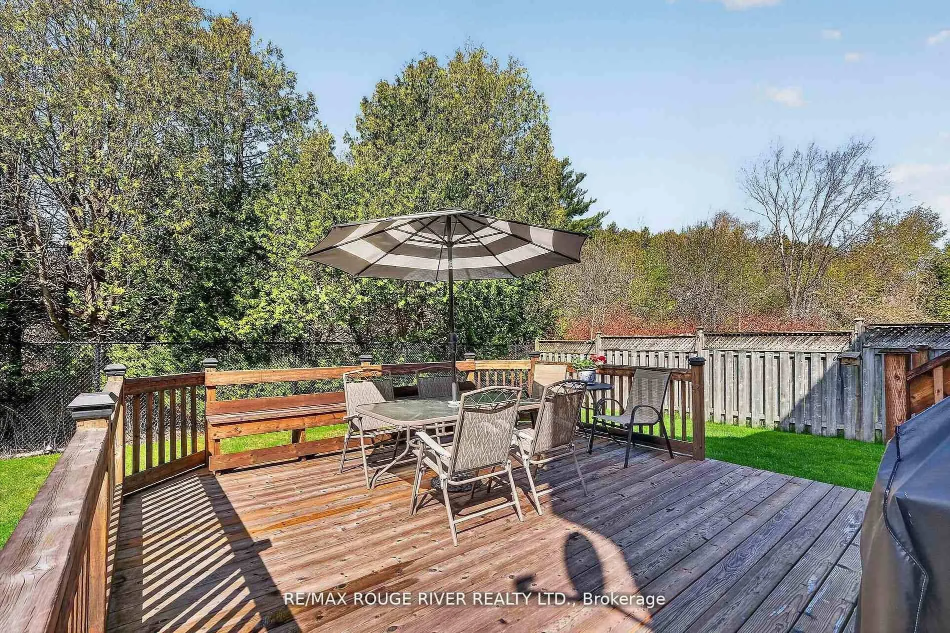 Photo 37 of 461 Summerpark Crescent, Pickering, Amberlea — HOMEH
