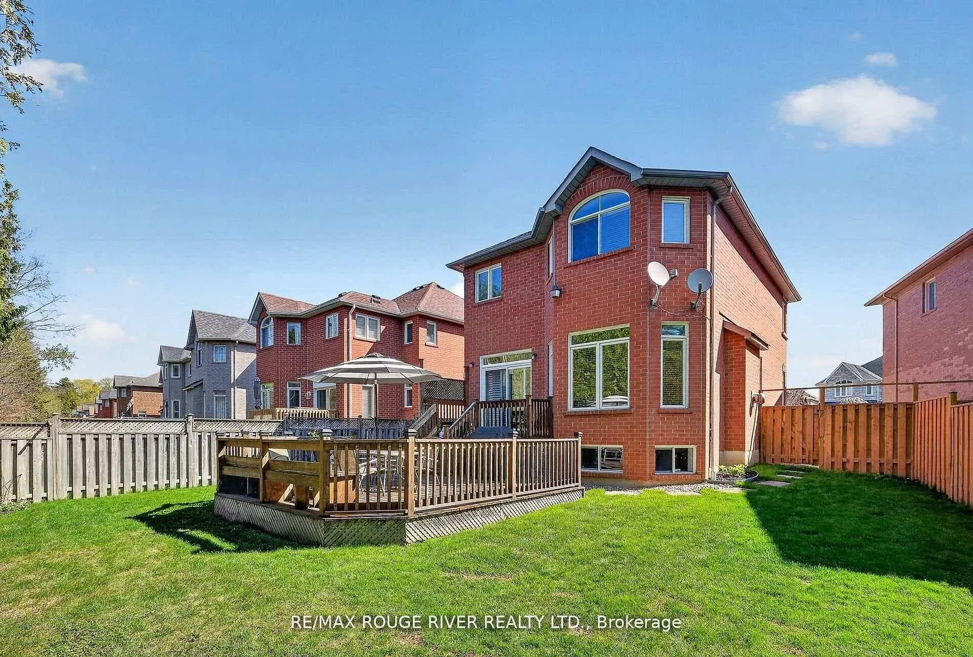 Photo 40 of 461 Summerpark Crescent, Pickering, Amberlea — HOMEH