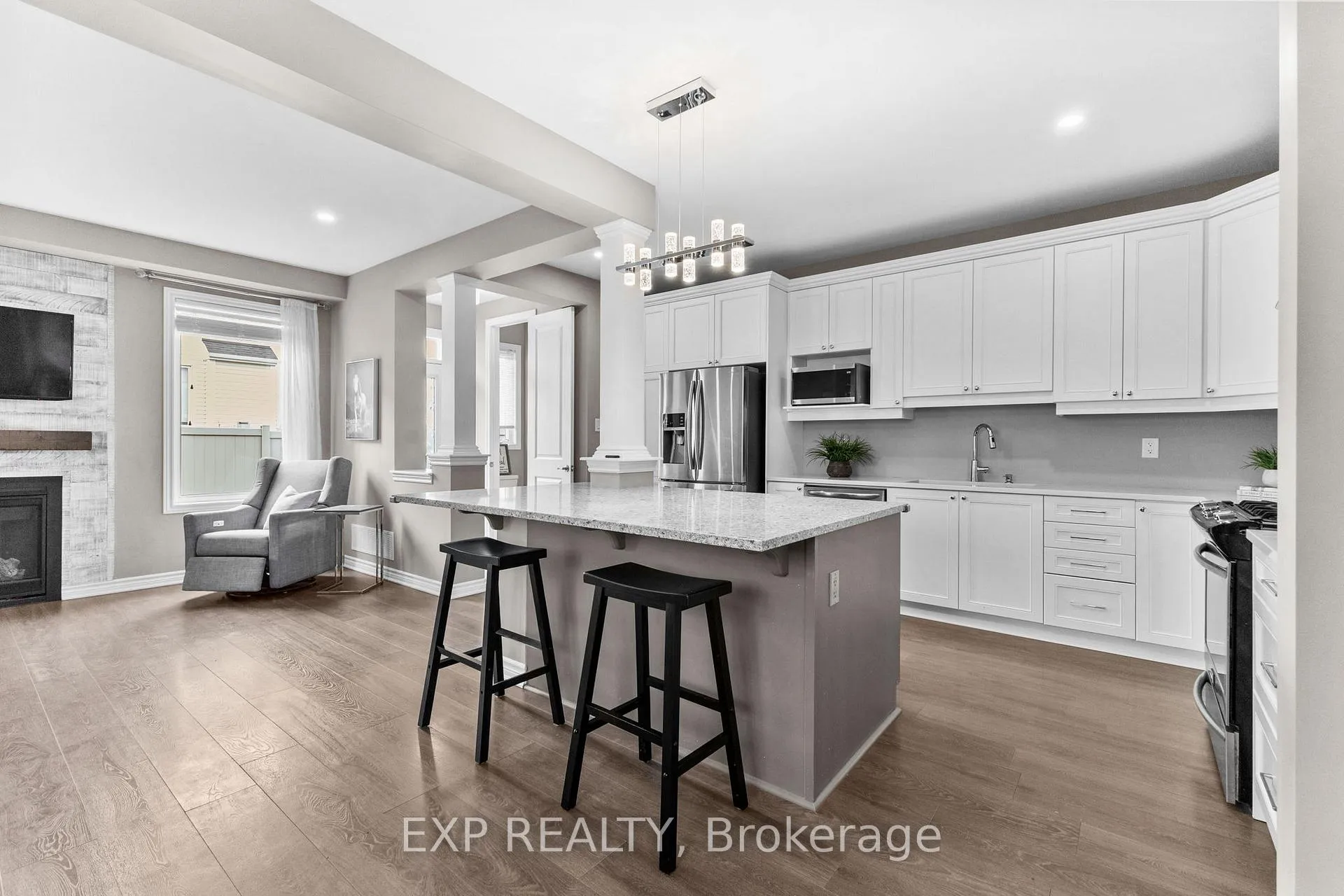Photo 9 of 47 Solaris Drive, Ottawa, Kanata - Emerald Meadows/Trailwest — HOMEH
