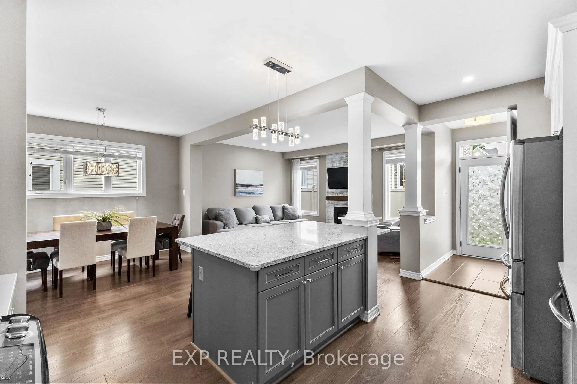 Photo 14 of 47 Solaris Drive, Ottawa, Kanata - Emerald Meadows/Trailwest — HOMEH