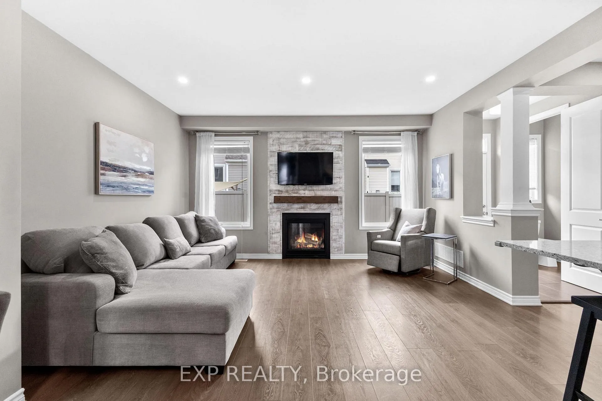 Photo 15 of 47 Solaris Drive, Ottawa, Kanata - Emerald Meadows/Trailwest — HOMEH