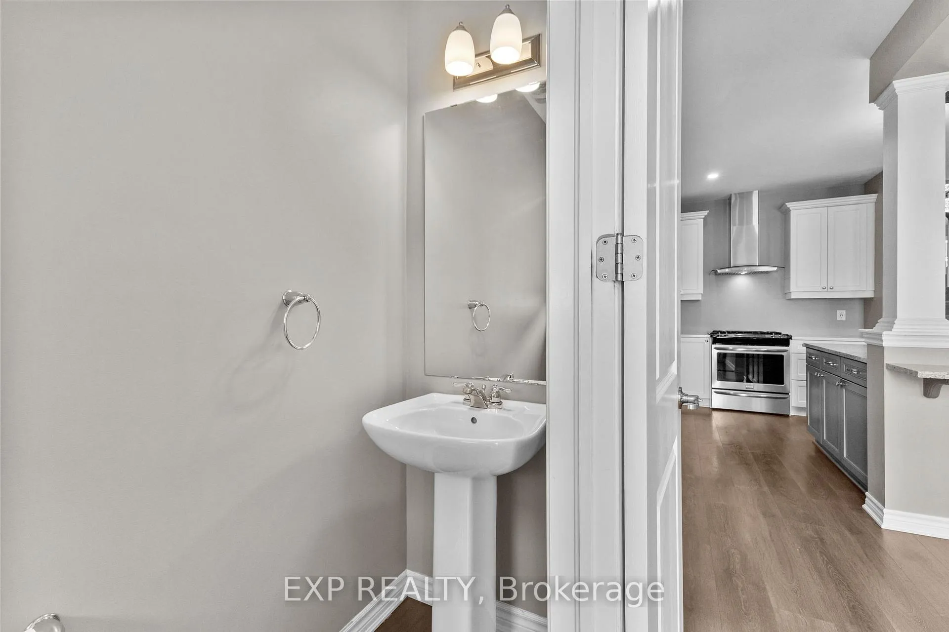 Photo 18 of 47 Solaris Drive, Ottawa, Kanata - Emerald Meadows/Trailwest — HOMEH