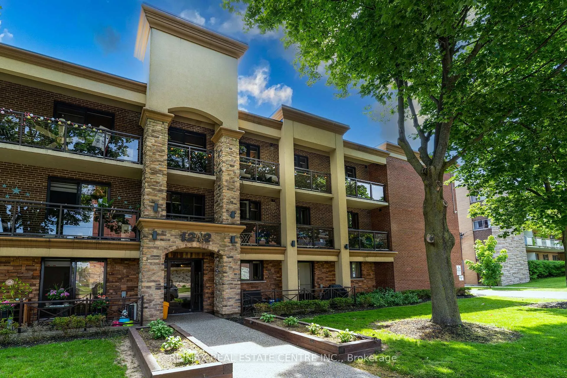 Photo 22 of Unit 304, 1212 Fennell Avenue E, Hamilton, Huntington — HOMEH