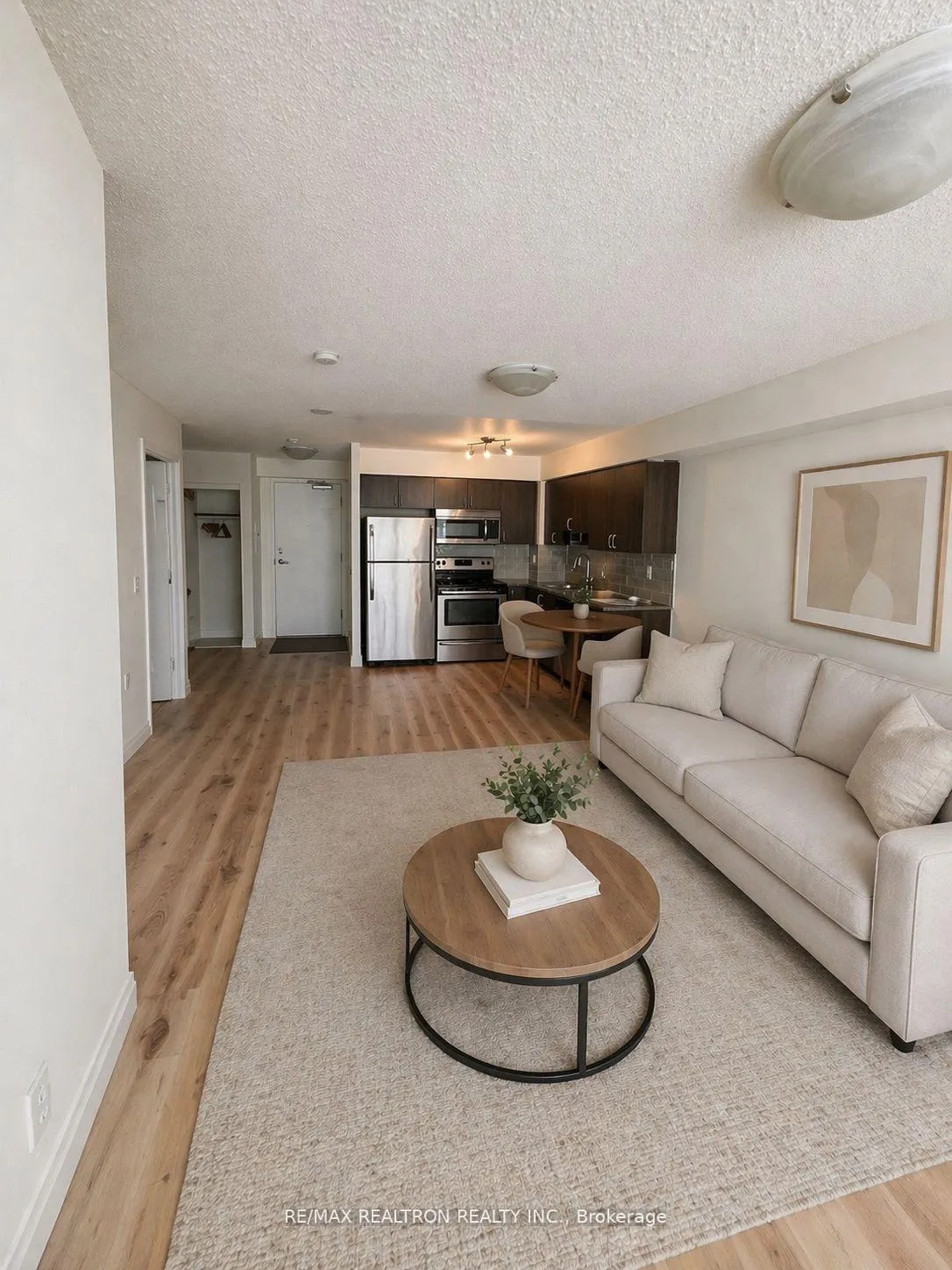 Photo 5 of Unit 520, 812 Lansdowne Avenue, Toronto, Dovercourt-Wallace Emerson-Junction — HOMEH