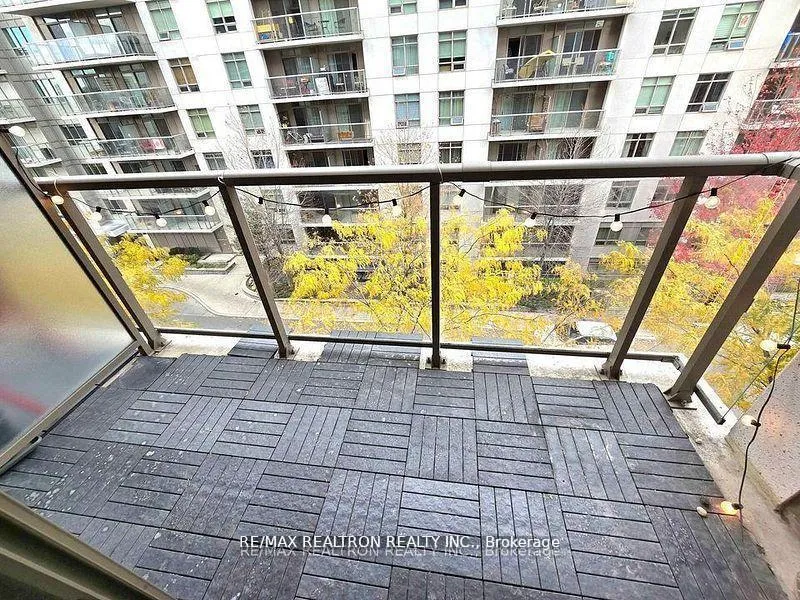 Photo 11 of Unit 520, 812 Lansdowne Avenue, Toronto, Dovercourt-Wallace Emerson-Junction — HOMEH