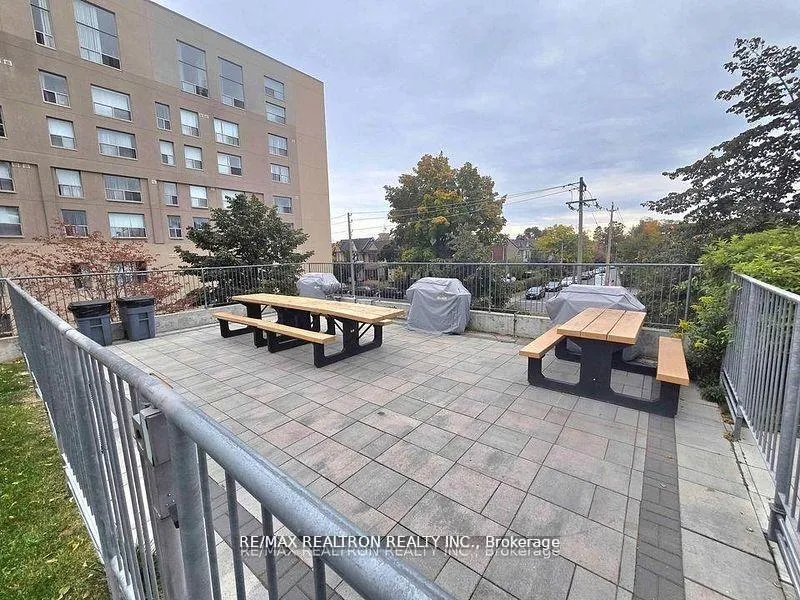 Photo 24 of Unit 520, 812 Lansdowne Avenue, Toronto, Dovercourt-Wallace Emerson-Junction — HOMEH
