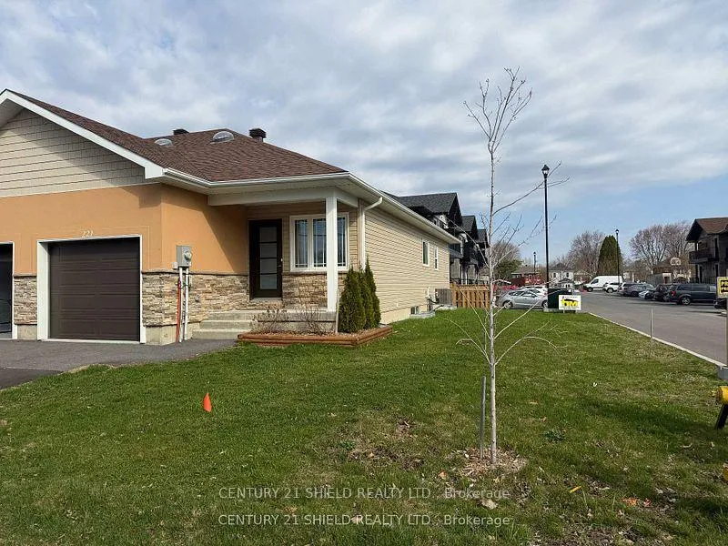 Photo 1 of 221 Third Street W, Cornwall — HOMEH
