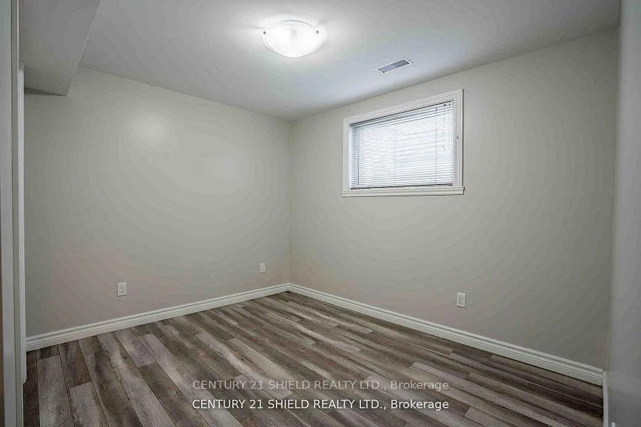 Photo 9 of 221 Third Street W, Cornwall — HOMEH