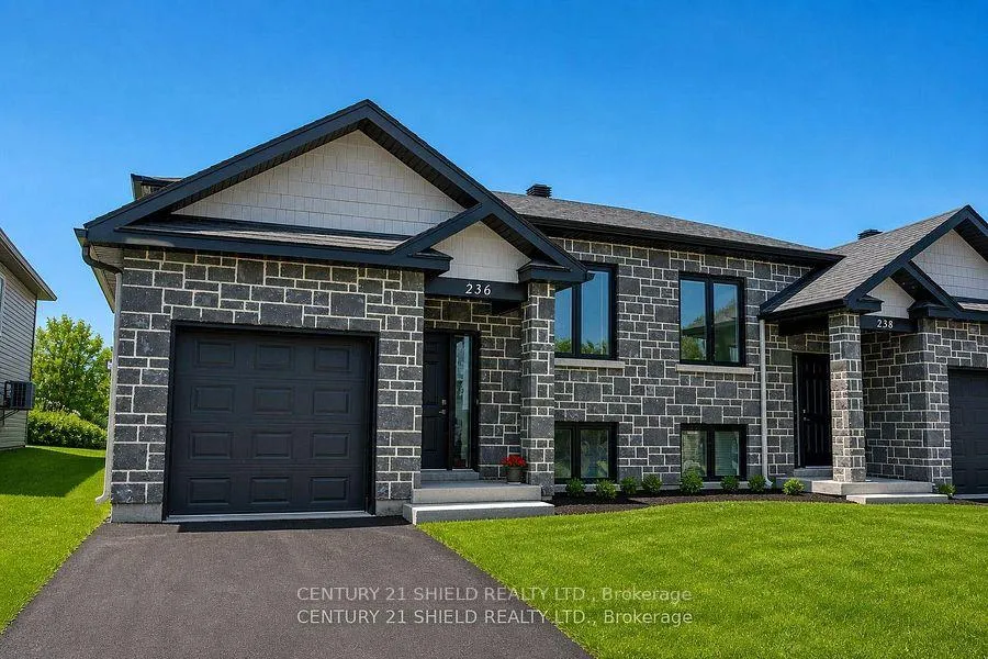 Photo 1 of 236 East Ridge Drive, Cornwall — HOMEH