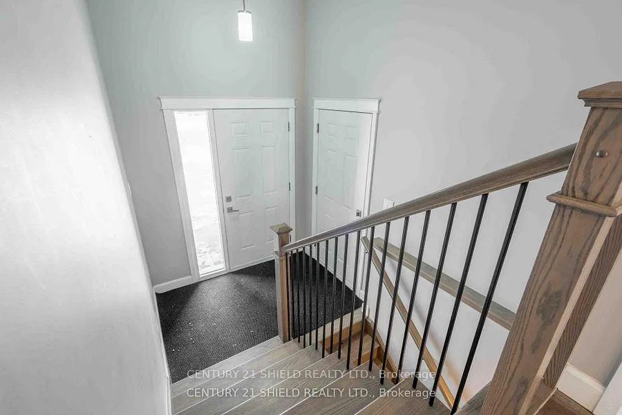 Photo 2 of 236 East Ridge Drive, Cornwall — HOMEH