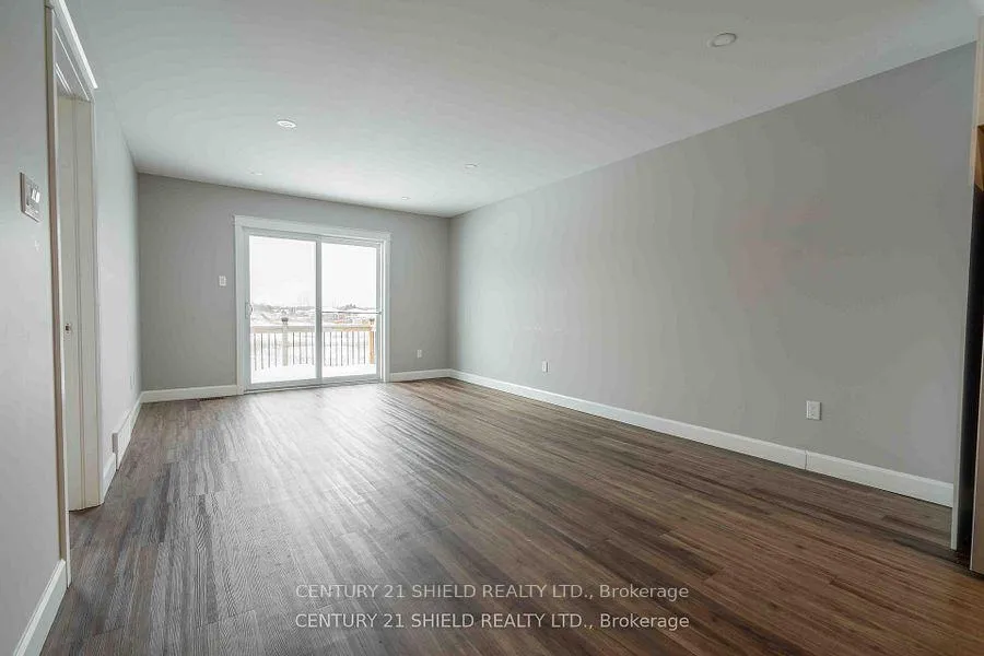 Photo 7 of 236 East Ridge Drive, Cornwall — HOMEH