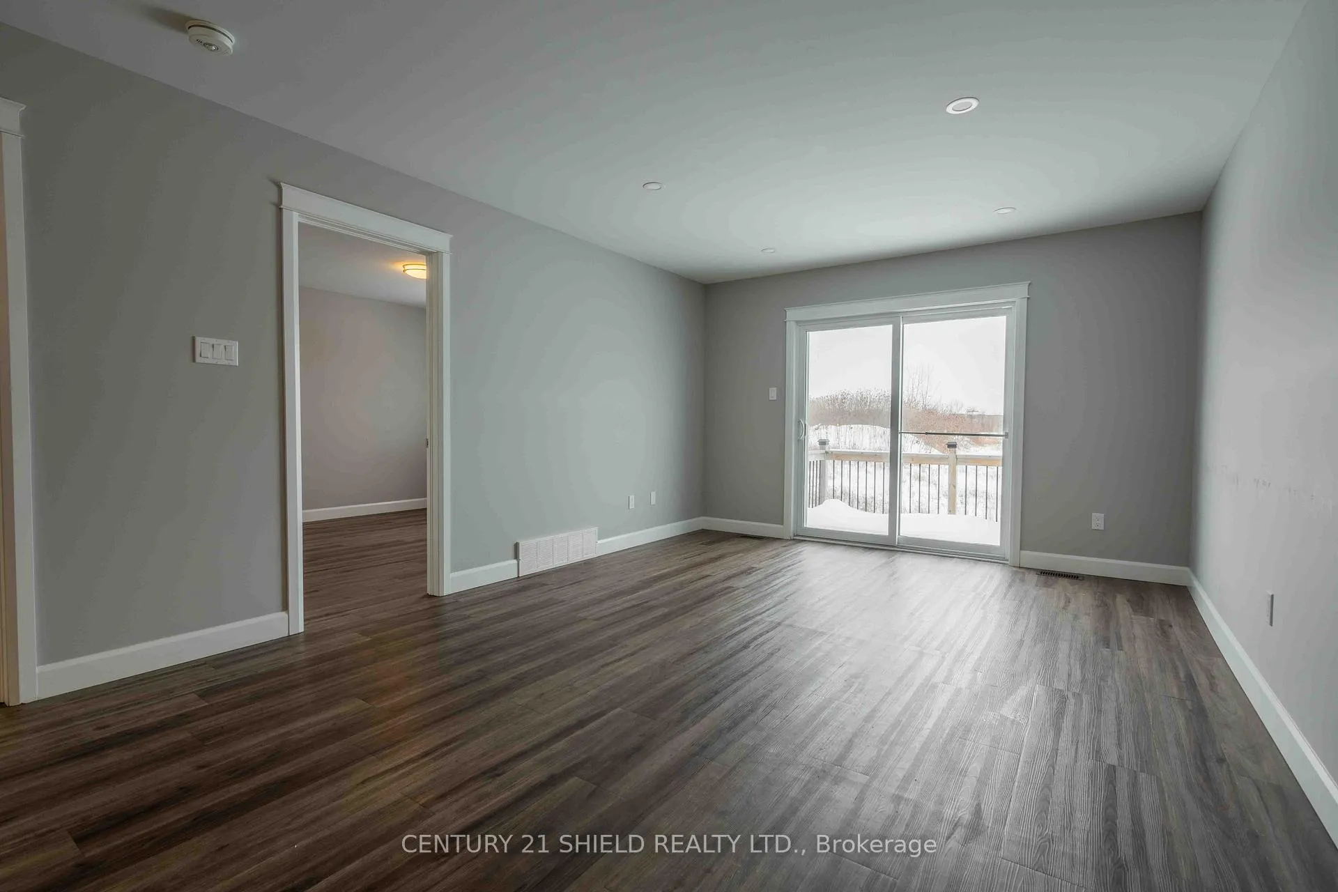 Photo 8 of 236 East Ridge Drive, Cornwall — HOMEH