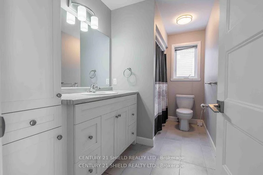 Photo 9 of 236 East Ridge Drive, Cornwall — HOMEH