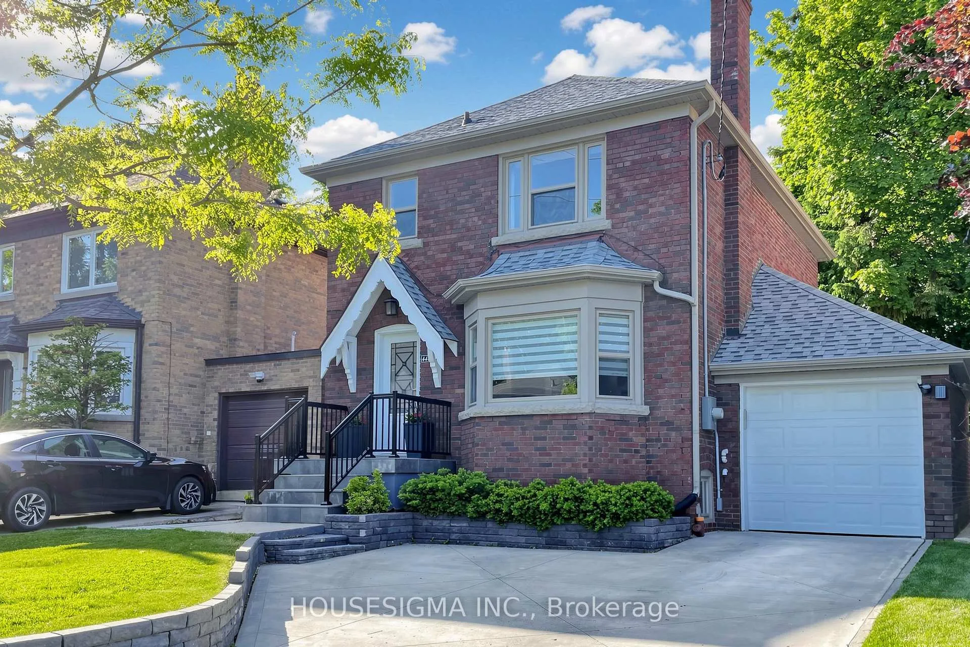 Photo 1 of 448 Broadway Avenue, Toronto, Leaside — HOMEH