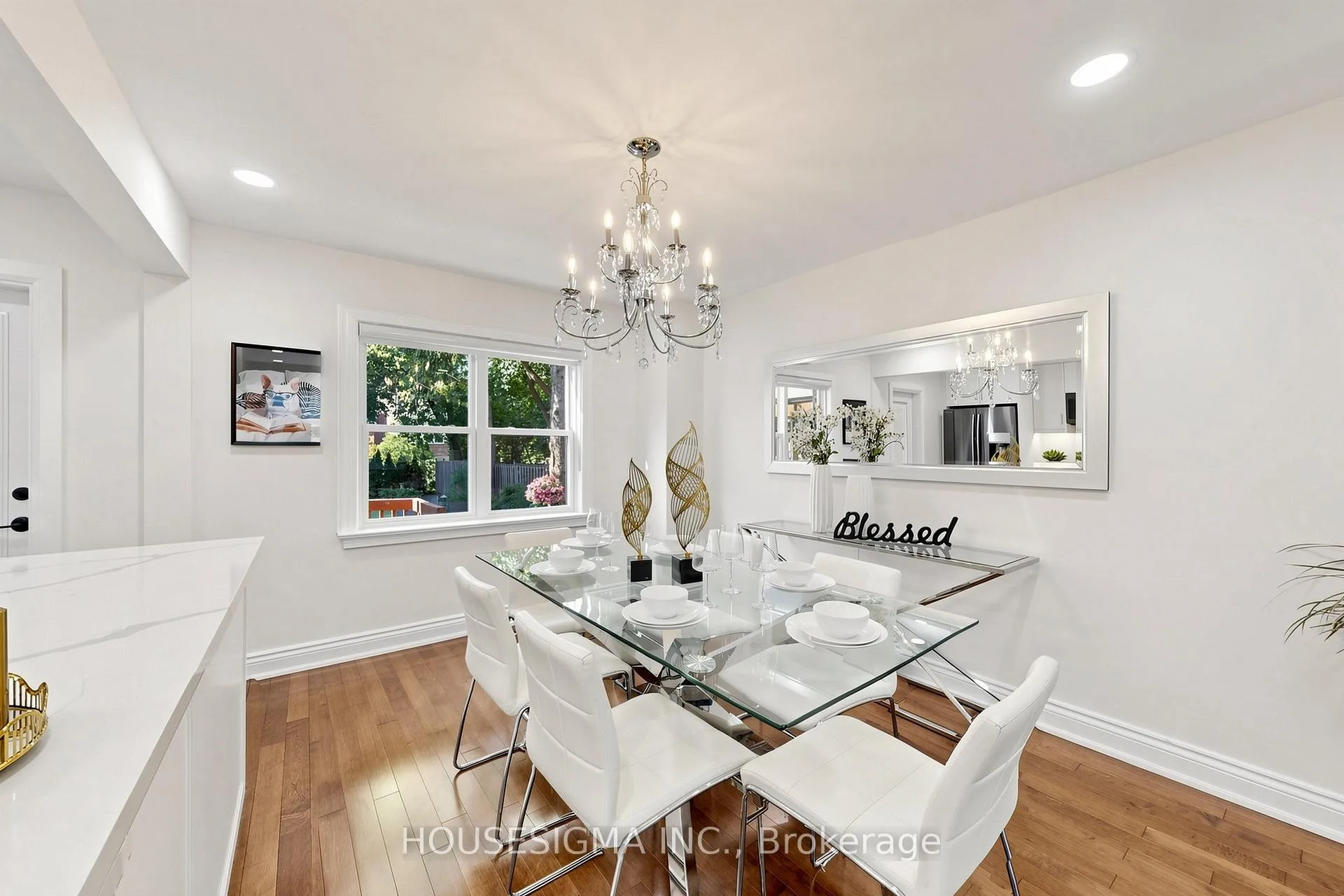 Photo 8 of 448 Broadway Avenue, Toronto, Leaside — HOMEH