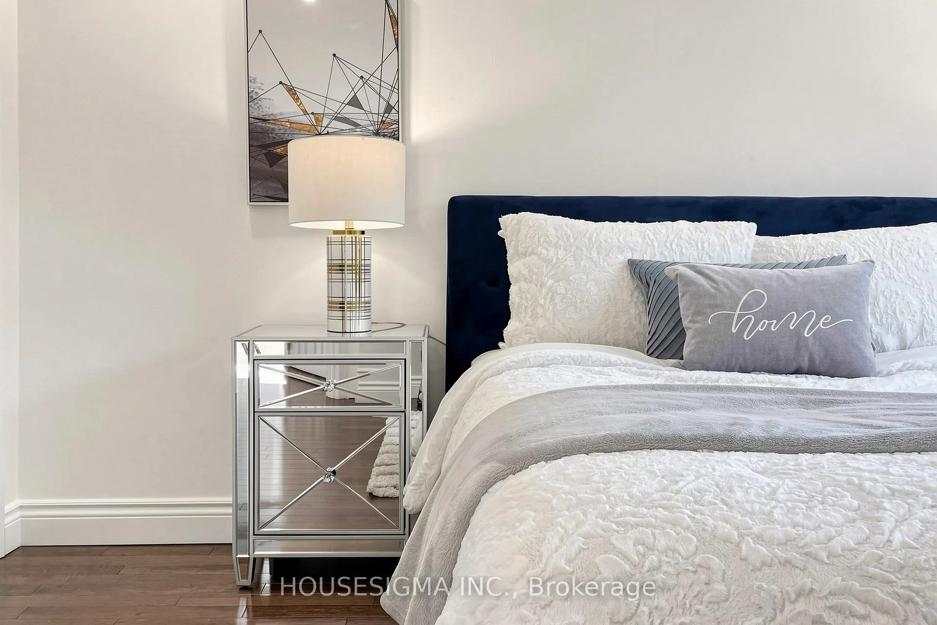 Photo 20 of 448 Broadway Avenue, Toronto, Leaside — HOMEH