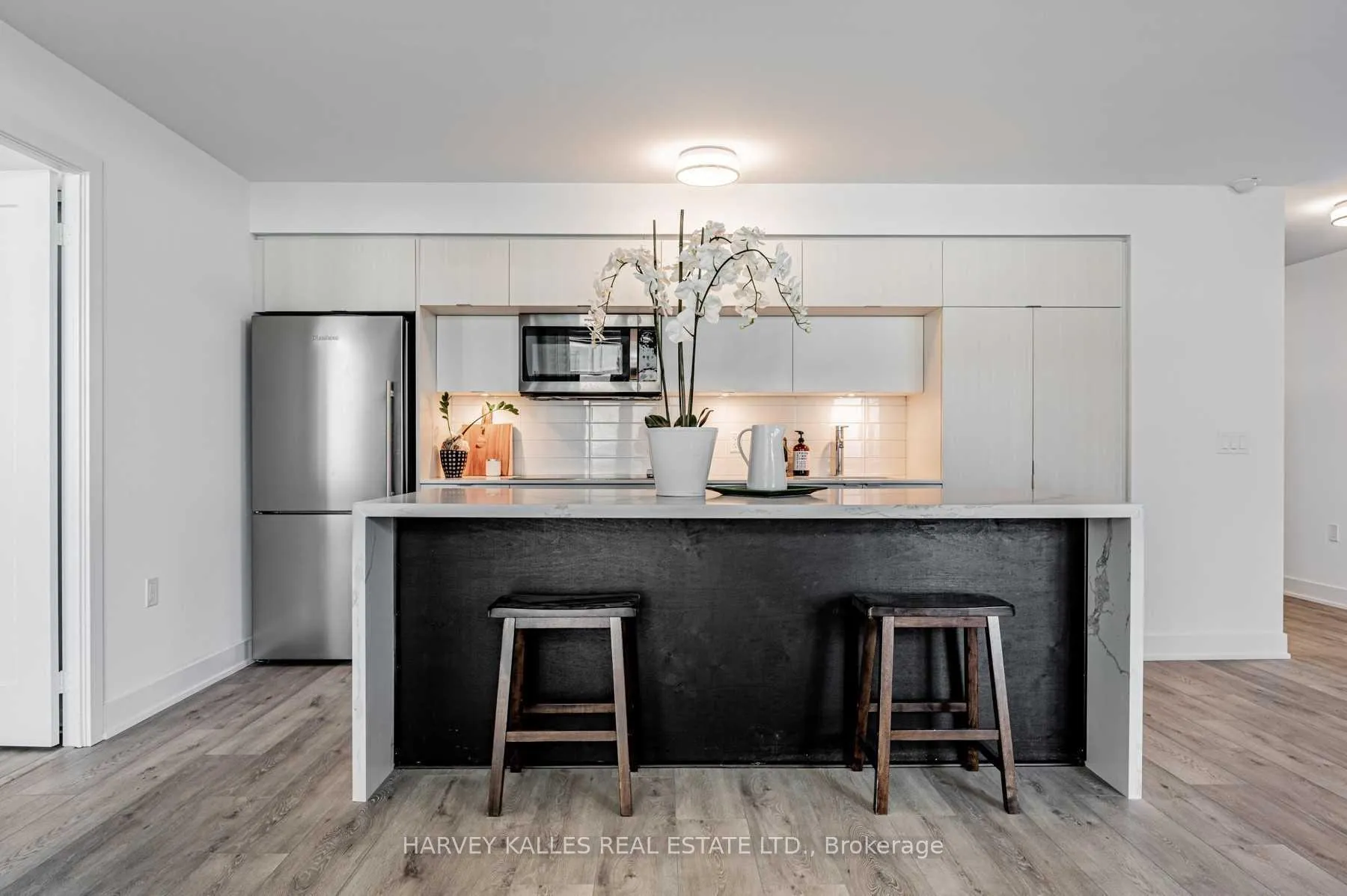 Photo 4 of Unit 505, 575 Bloor Street E, Toronto, Cabbagetown-South St. James Town — HOMEH