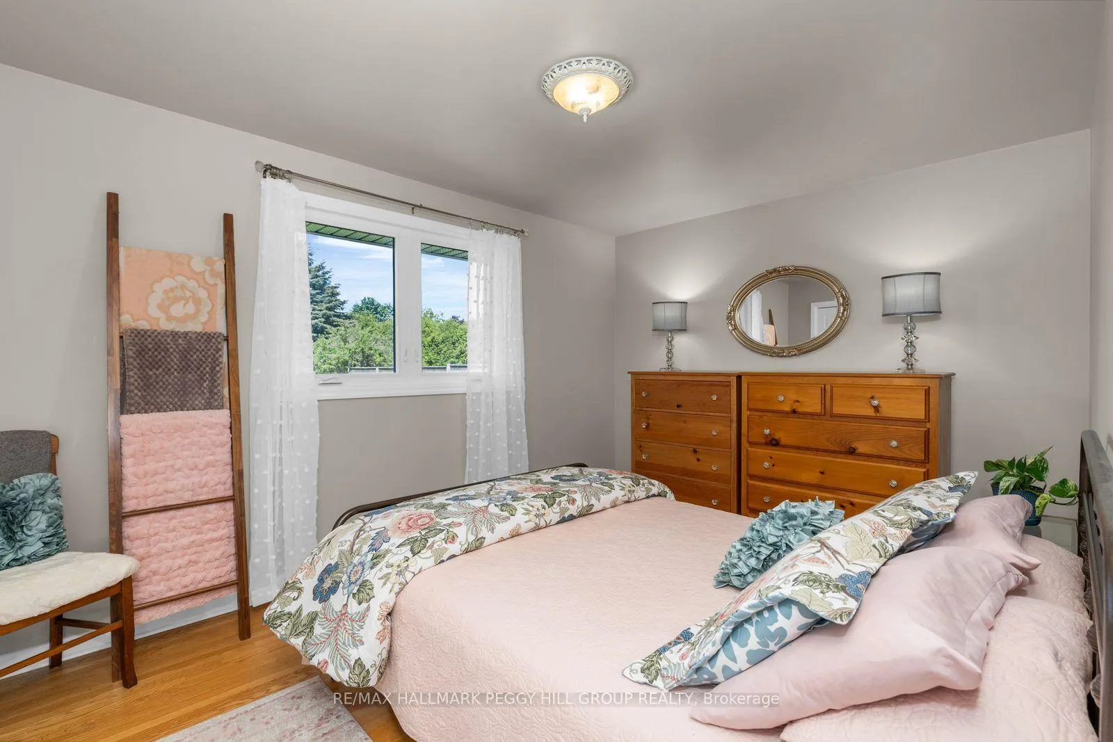 Photo 9 of 211 Dodson Road, Barrie, Painswick North — HOMEH