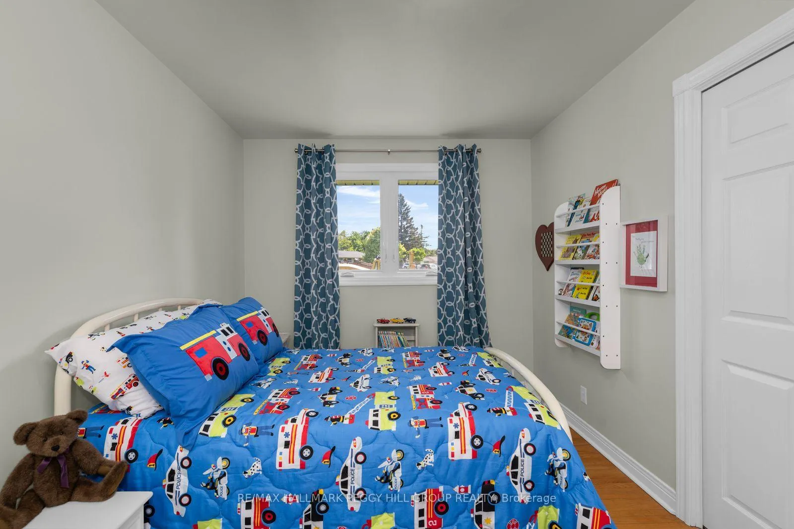 Photo 10 of 211 Dodson Road, Barrie, Painswick North — HOMEH