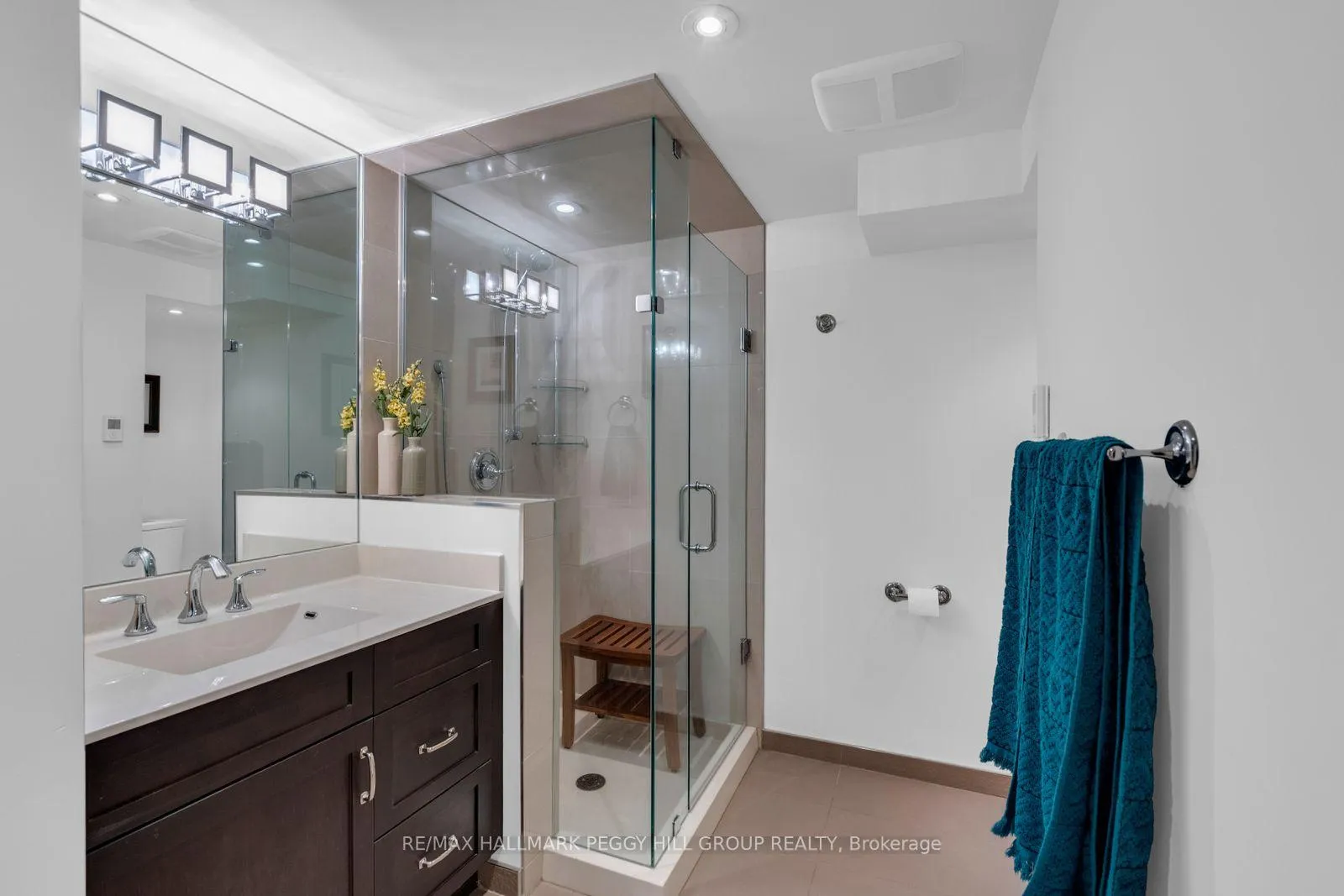 Photo 16 of 211 Dodson Road, Barrie, Painswick North — HOMEH