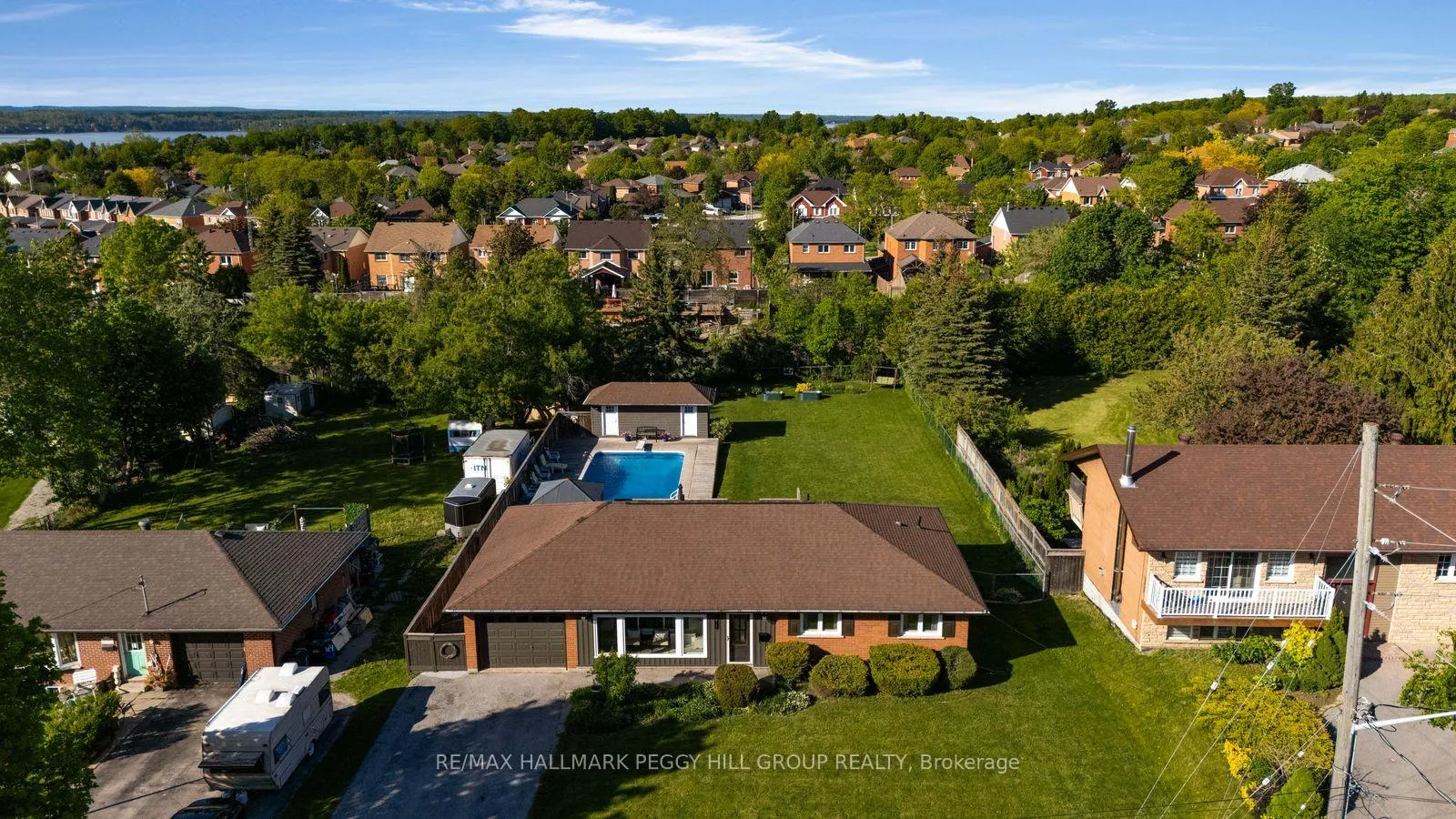 Photo 24 of 211 Dodson Road, Barrie, Painswick North — HOMEH